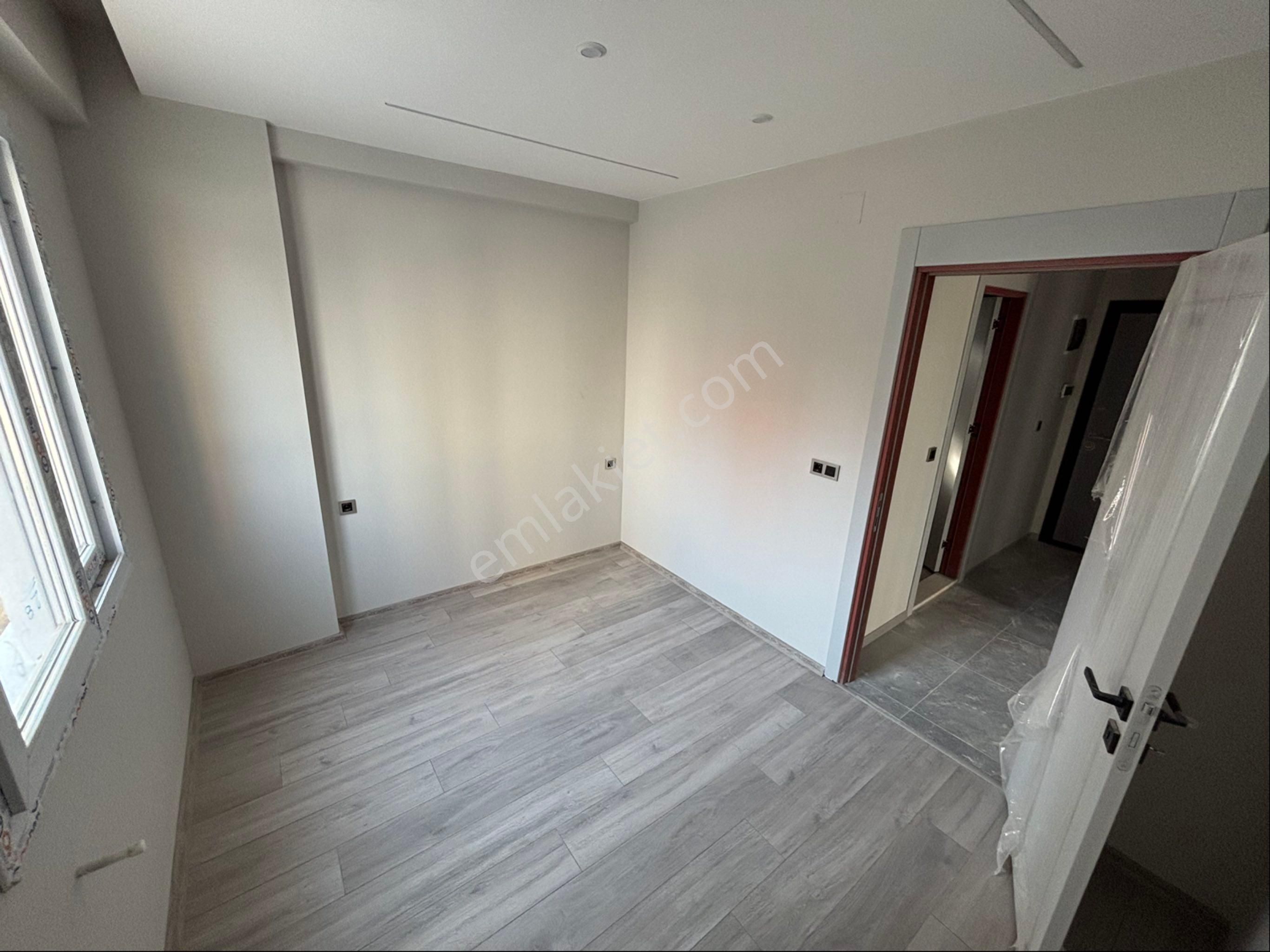 Lüks Kiralık 1+1 Daire Sıfır İskanlı Boş - Görsel 5