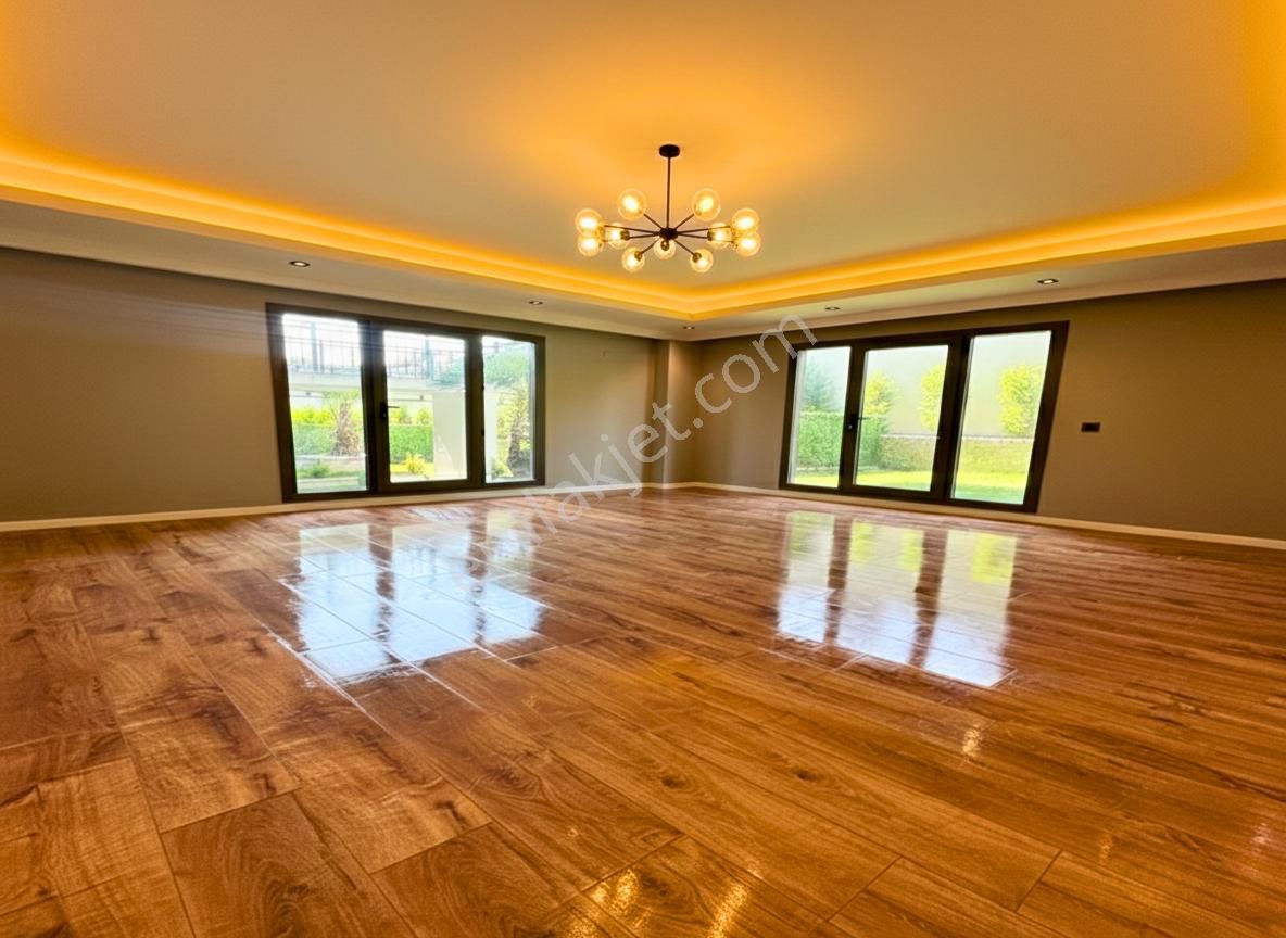 Güzelcity'den Villa Tadında 4+1 Müstakil Bahçeli Lüks Daire! - Görsel 17