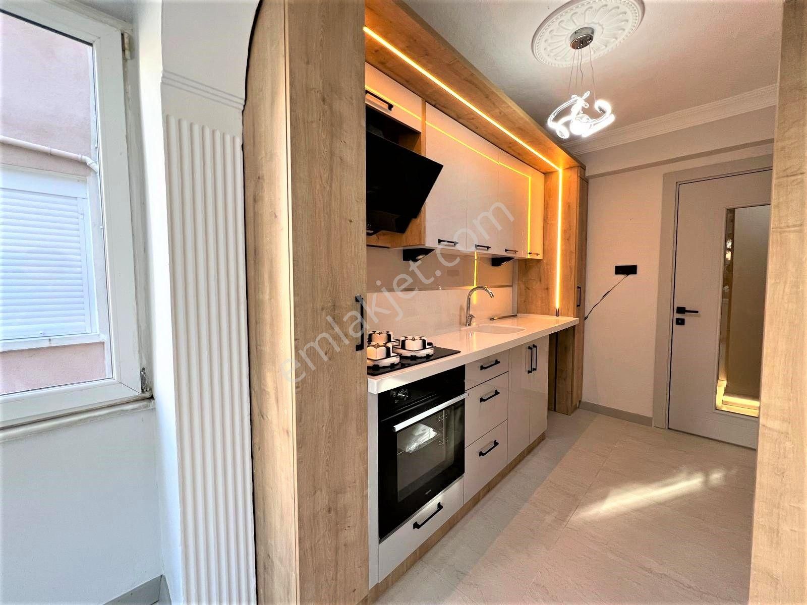 🟠🟠alfa'dan Ön Cephe Satılık Nezih Konumda Arakat Ayrı Mutfaklı Harika Tasarımlı 2+1 Geniş Daire - Görsel 3