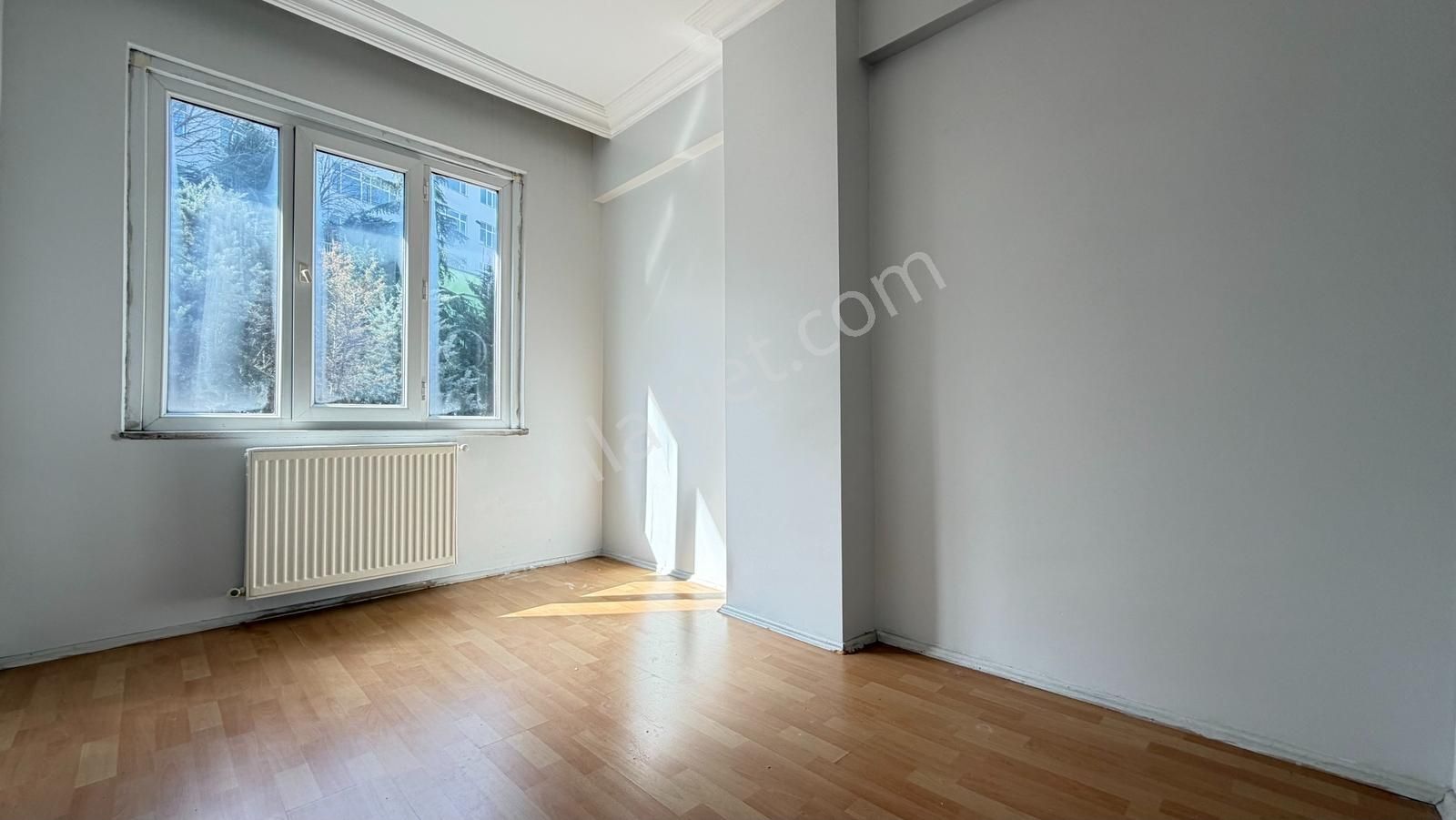 İlka'dan Tümleç Sk Geniş 3+1 Kiralık Daire Metrobüse 5 Dk - Görsel 11