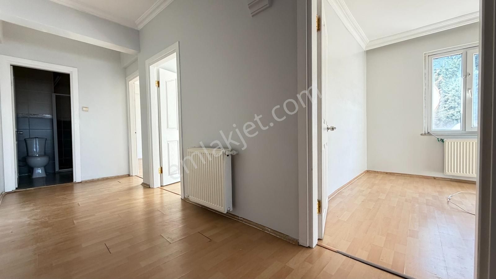 İlka'dan Tümleç Sk Geniş 3+1 Kiralık Daire Metrobüse 5 Dk - Görsel 15
