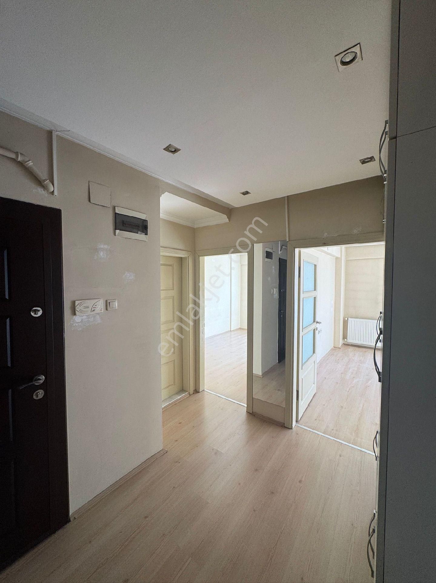 Rekoor Emlaktan Kolbakır Ecz.yakını 2+1 Satılık Daire - Görsel 3