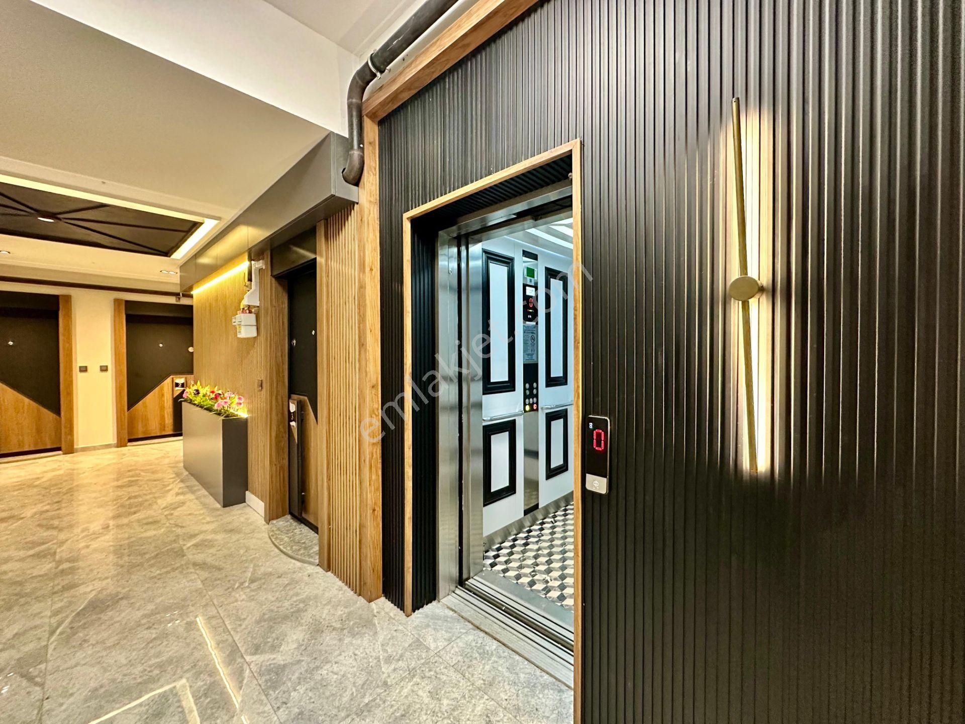 ꧁ay Emlaktan꧂altınkum'da Arakat Modern Tasarım Ebeveyn Banyolu Satılık 2+1 Ultra Lüks Daire - Görsel 32