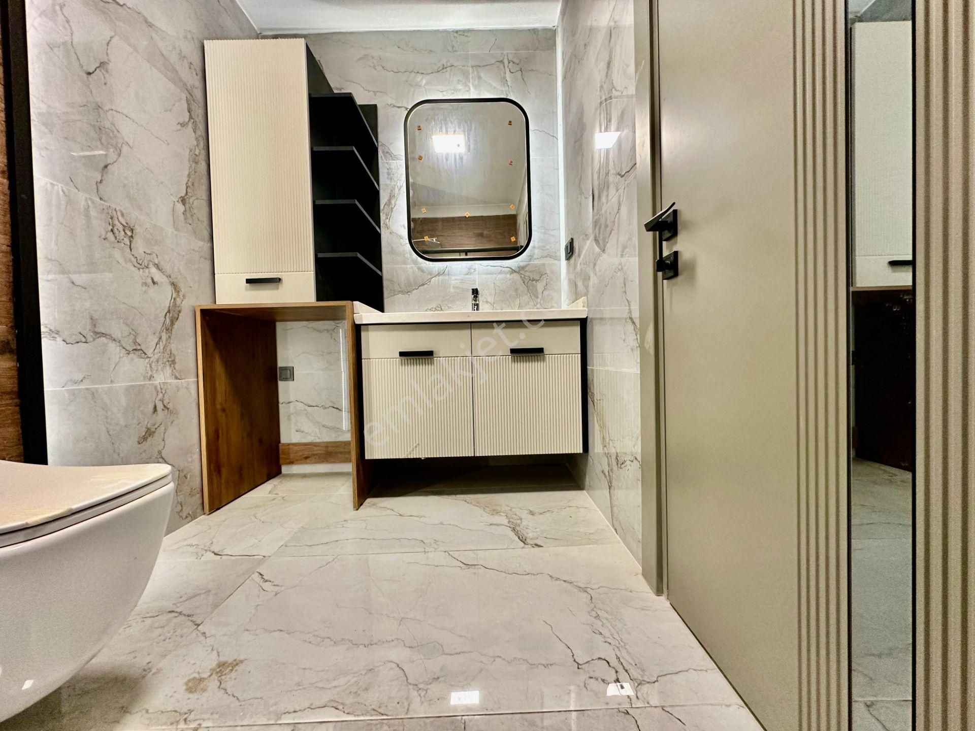 ꧁ay Emlaktan꧂altınkum'da Arakat Modern Tasarım Ebeveyn Banyolu Satılık 2+1 Ultra Lüks Daire - Görsel 16