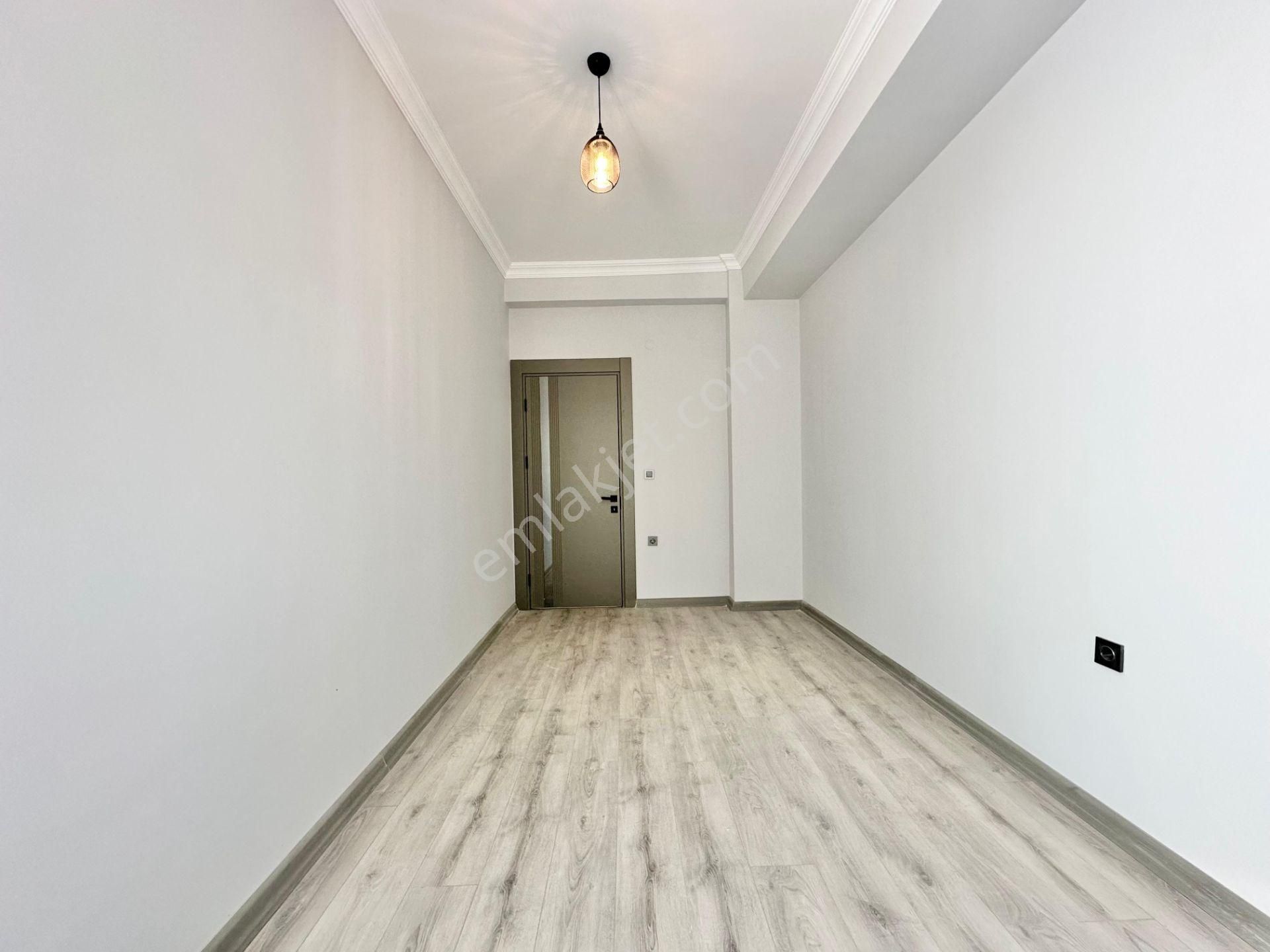 ꧁ay Emlaktan꧂altınkum'da Arakat Modern Tasarım Ebeveyn Banyolu Satılık 2+1 Ultra Lüks Daire - Görsel 10