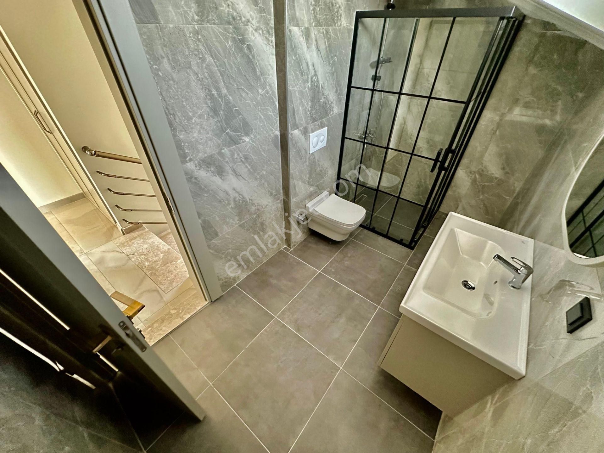 ✨akçay Ay Emlaktan✨güre'de Yolun Altında Yüzme Havuzlu Denize 500 M Satılık 4+1 Loft Müstakil Villa - Görsel 14