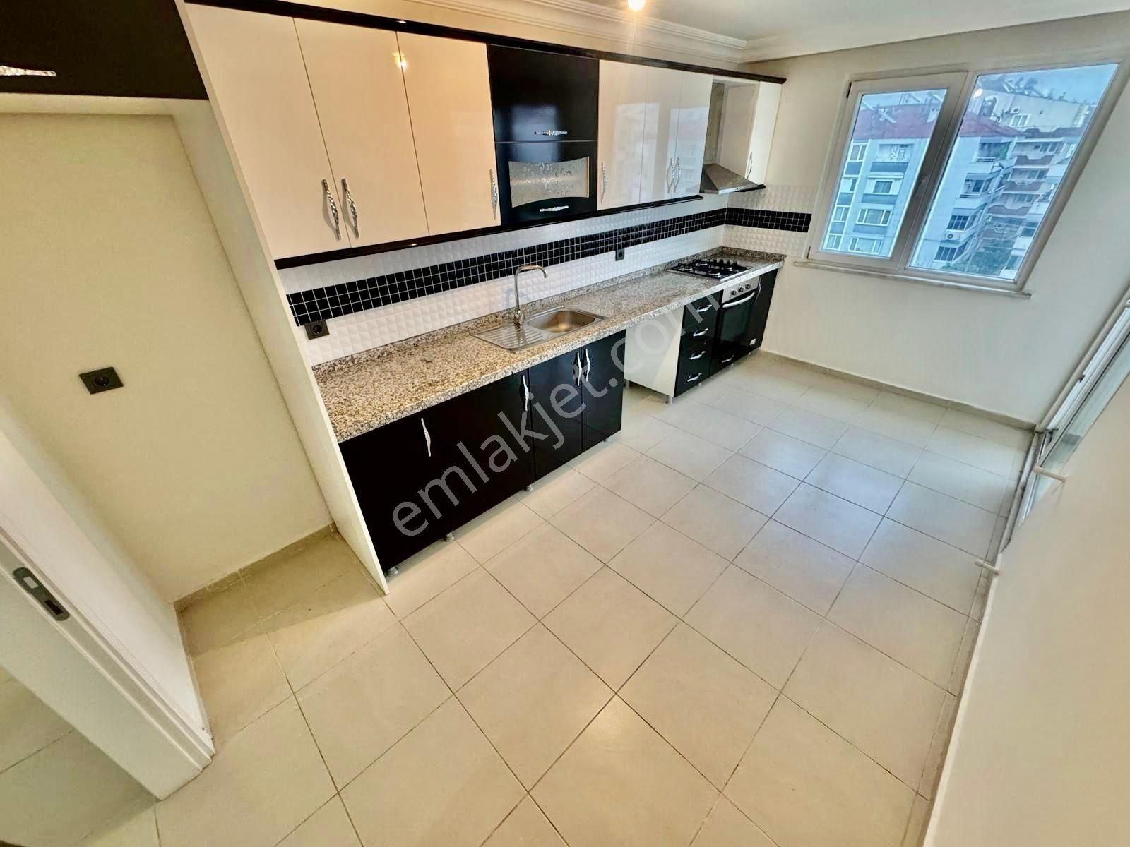 ▓zeytinli Gayrimenkul'den Geniş Ailelere Özel & Yatırımlık 3+1 Satılık Daire - Görsel 31