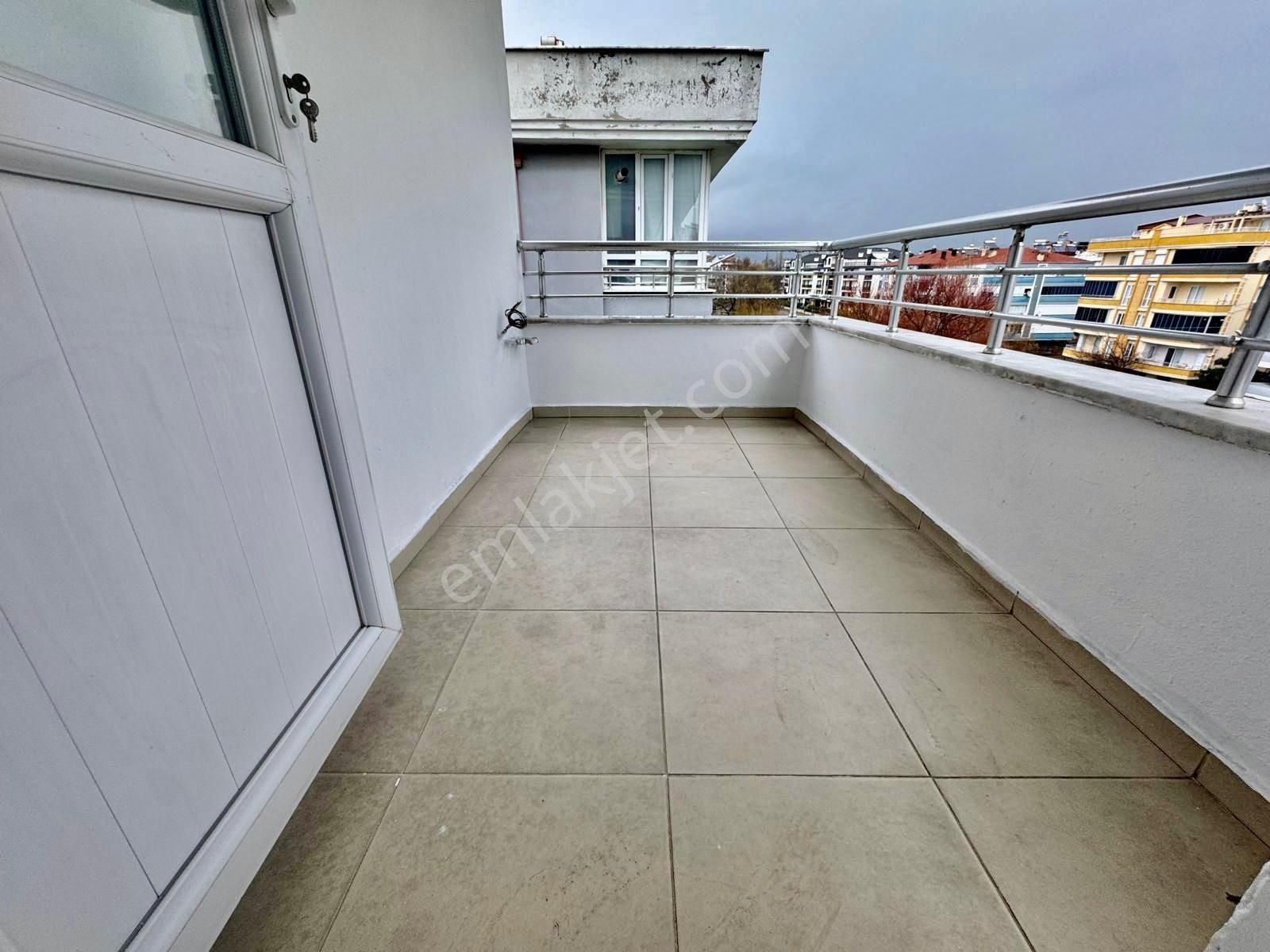 ▓zeytinli Gayrimenkul'den Geniş Ailelere Özel & Yatırımlık 3+1 Satılık Daire - Görsel 8