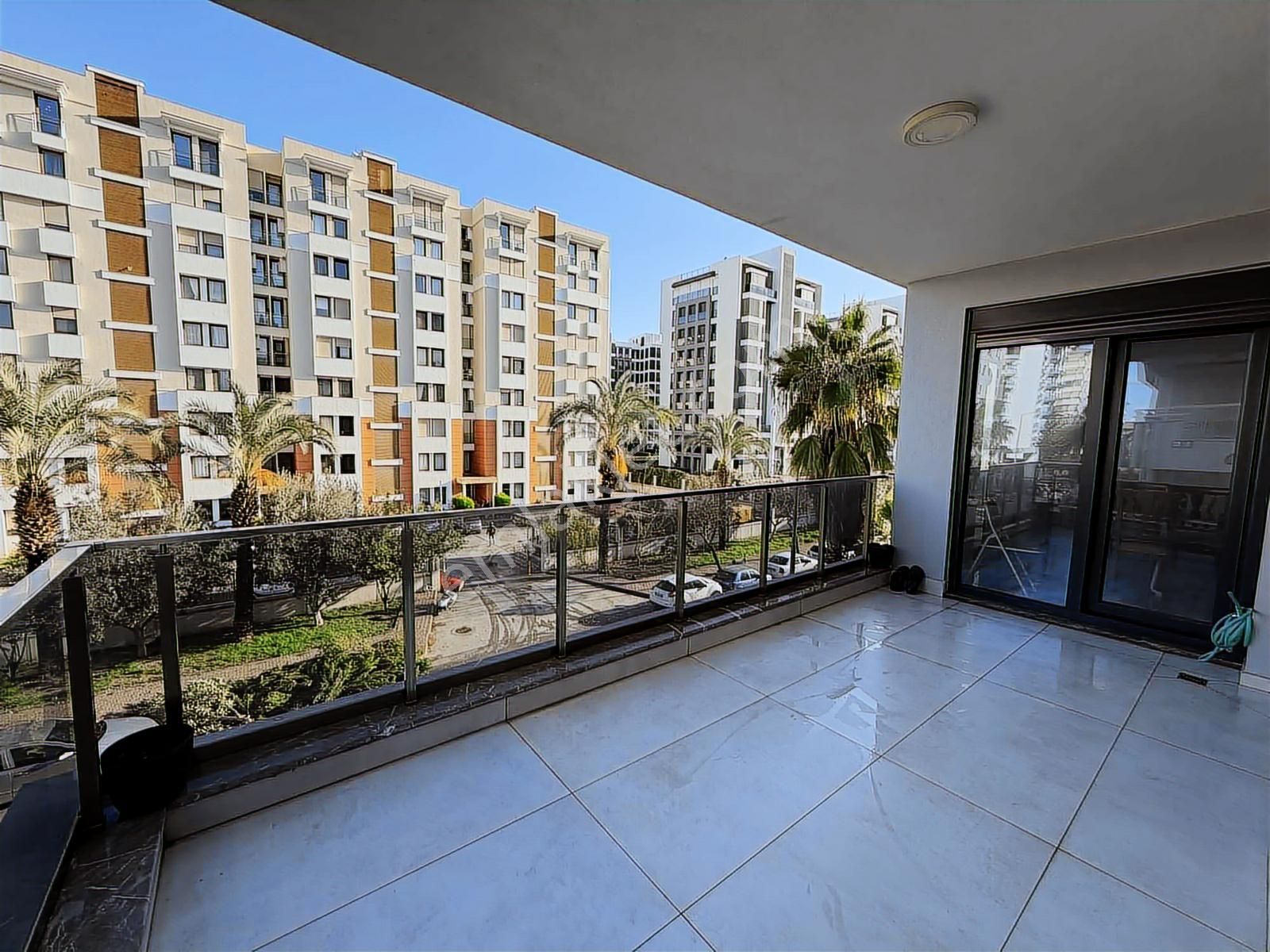 Vatandaşlığa Uygun Denize 50 Metre Lüks 3+1 Satılık Daire - Görsel 31