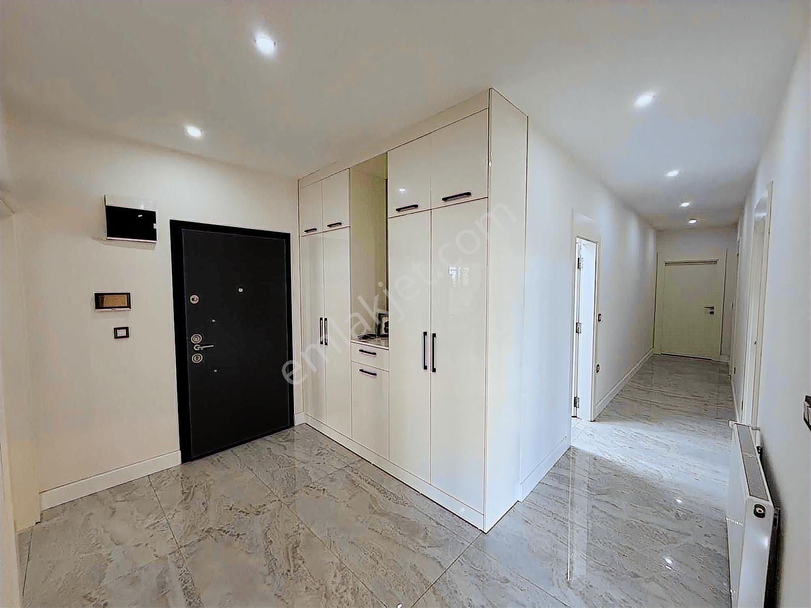 Vatandaşlığa Uygun Denize 50 Metre Lüks 3+1 Satılık Daire - Görsel 22