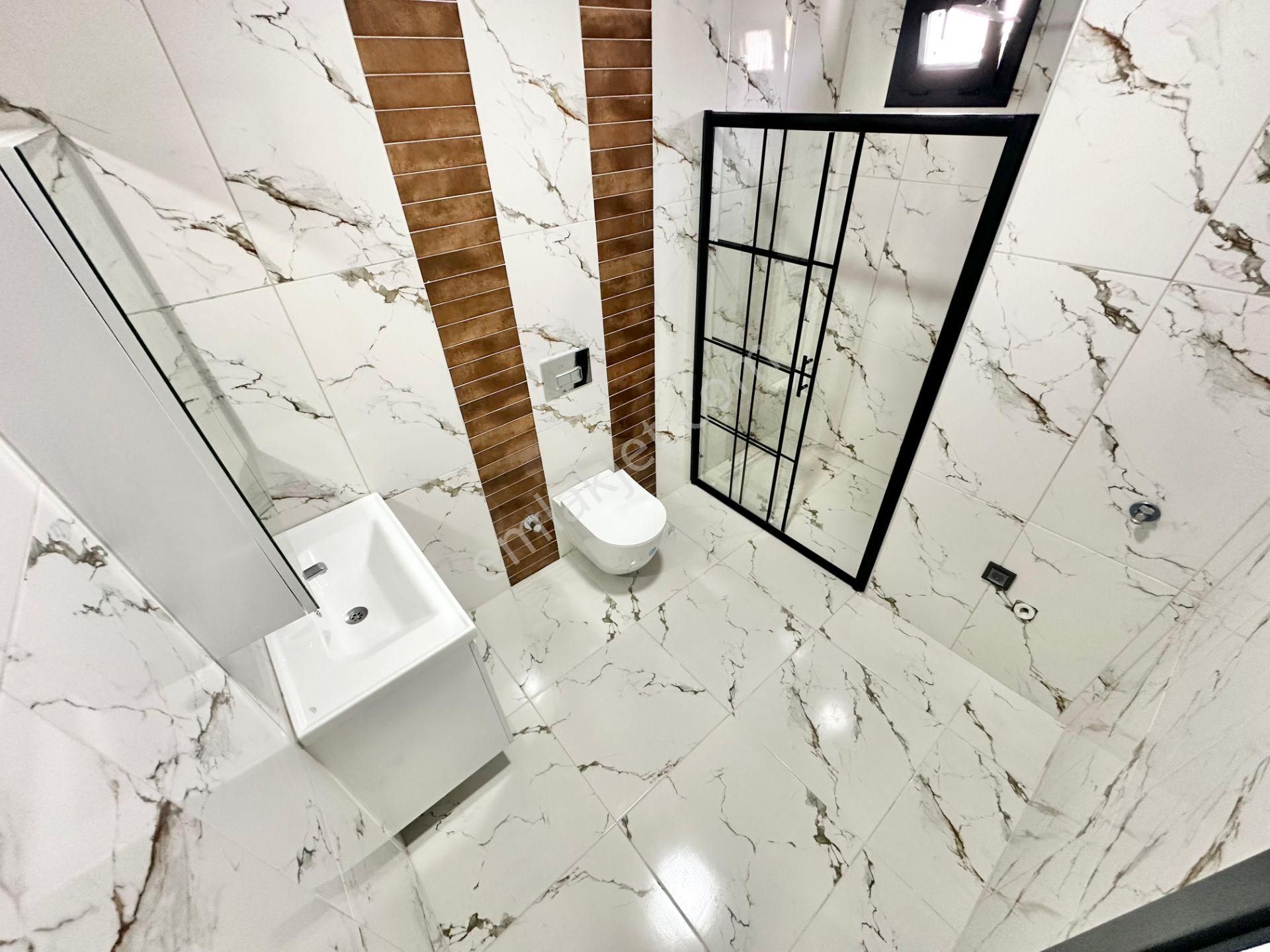 ꧁ay Emlaktan꧂akçay - Güre Arasında Denize Yakın Kazdağı Manzaralı Geniş Teraslı Satılık 2+1 Daire - Görsel 24