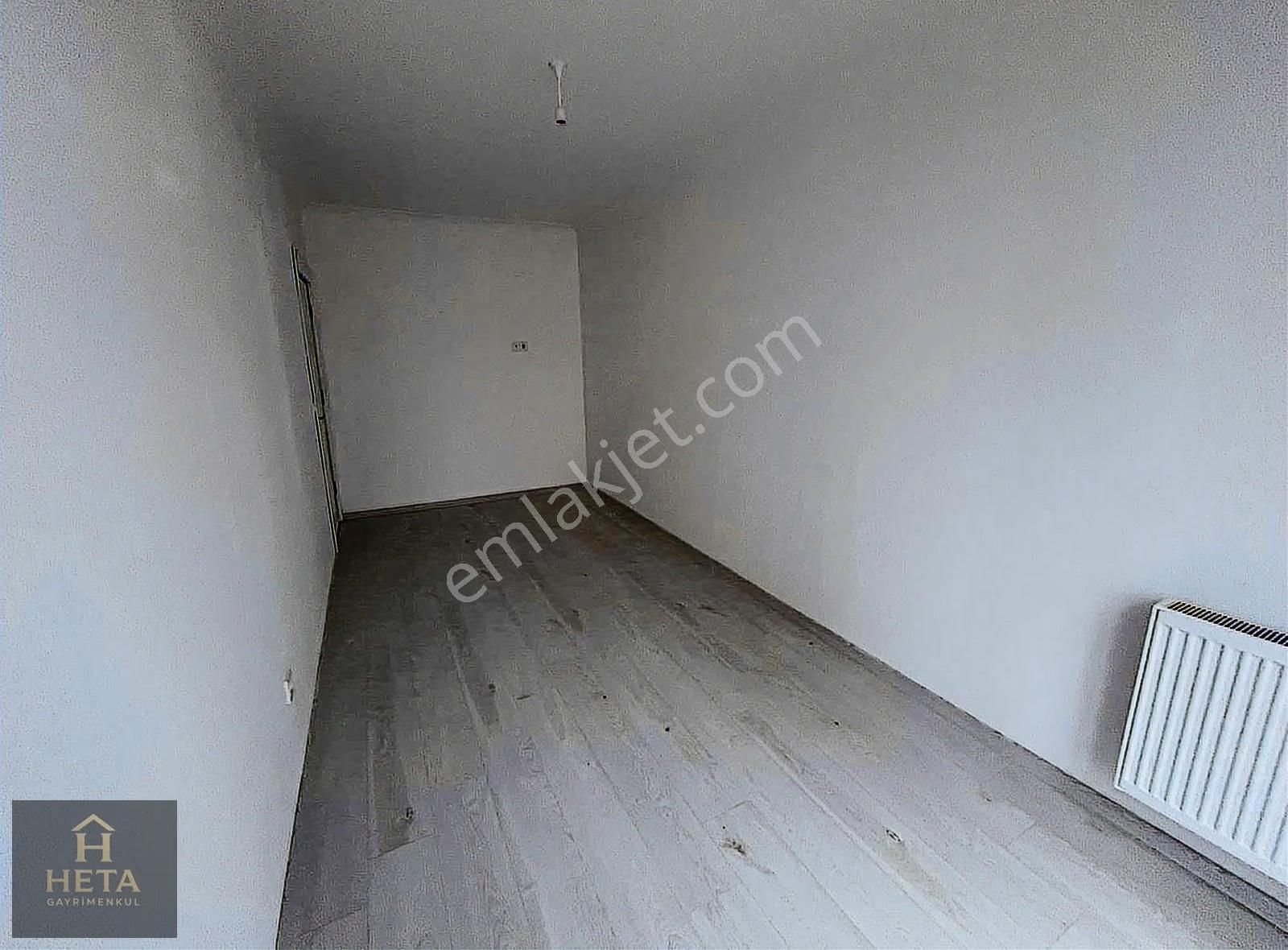 Metrobüse Yakın Bölgenin En Ucuzu Oturuma Hazır 2+1 Daire - Görsel 9