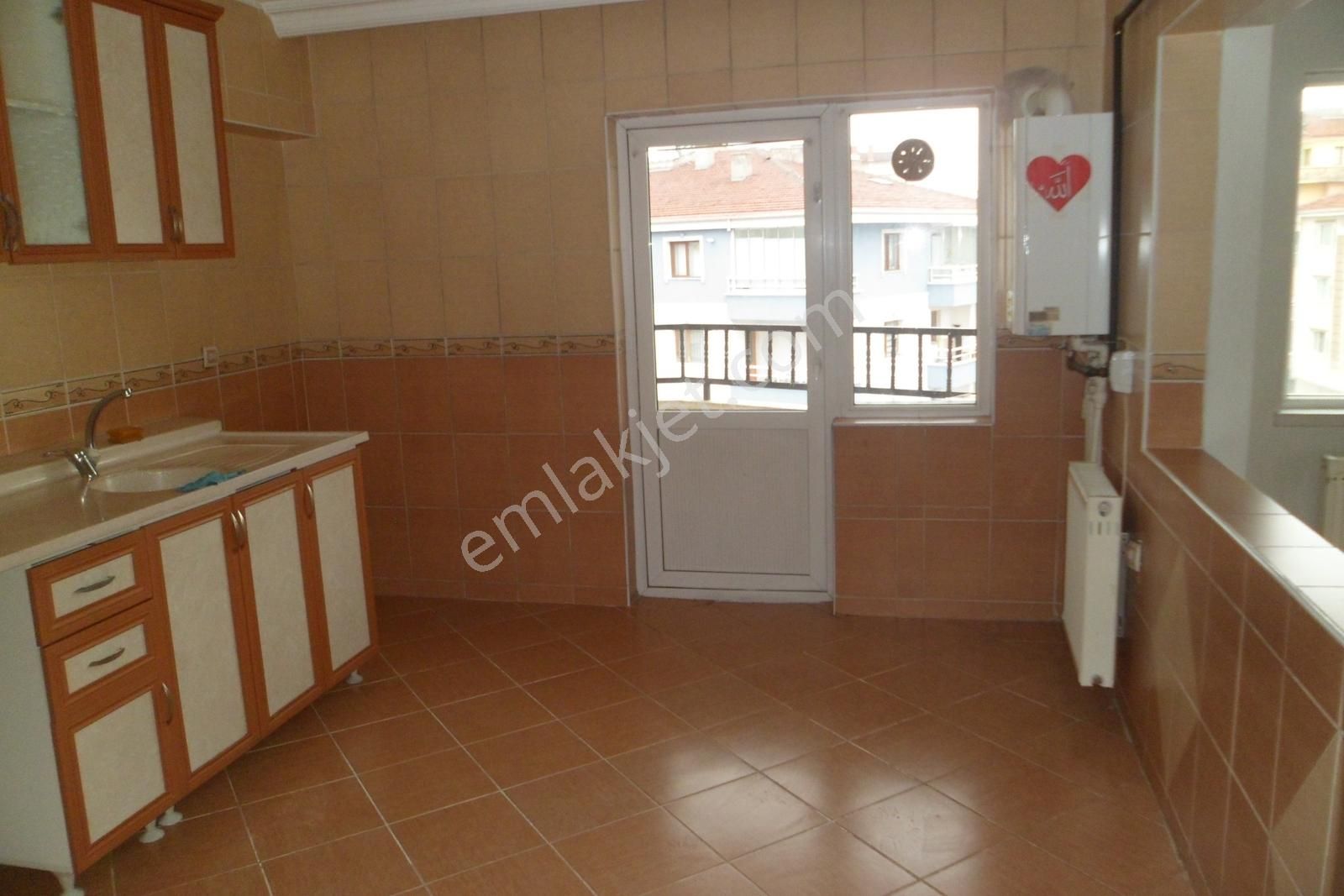 Etimesgutta Kiralık 3+1 Daire Mansuroğlu Emlaktan - Görsel 6