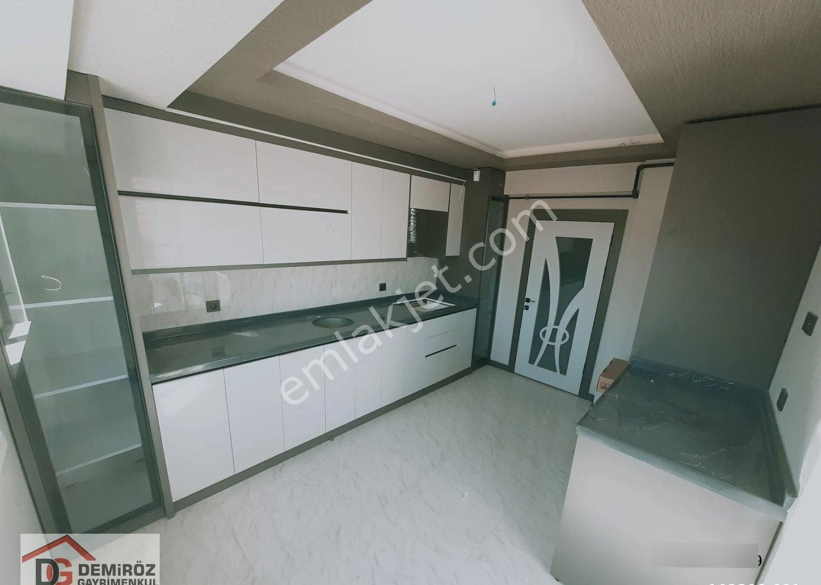 29 Ekimde Katta E.banyolu & G.odalı Geniş Full Yapılı 3+1 Daire 📍