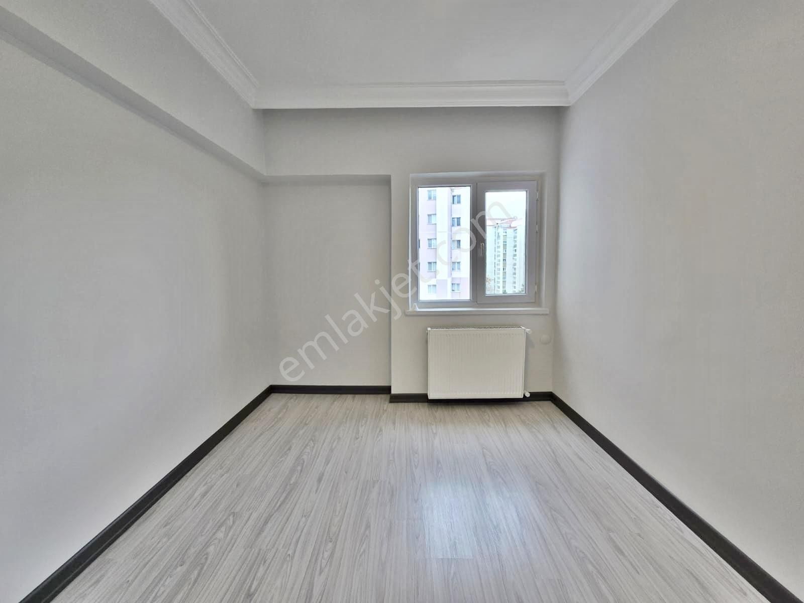 Elvankent'te Sitede 3+1 Asansörlü Ultra Lüks Yapılı Ara Kat Ev - Görsel 6