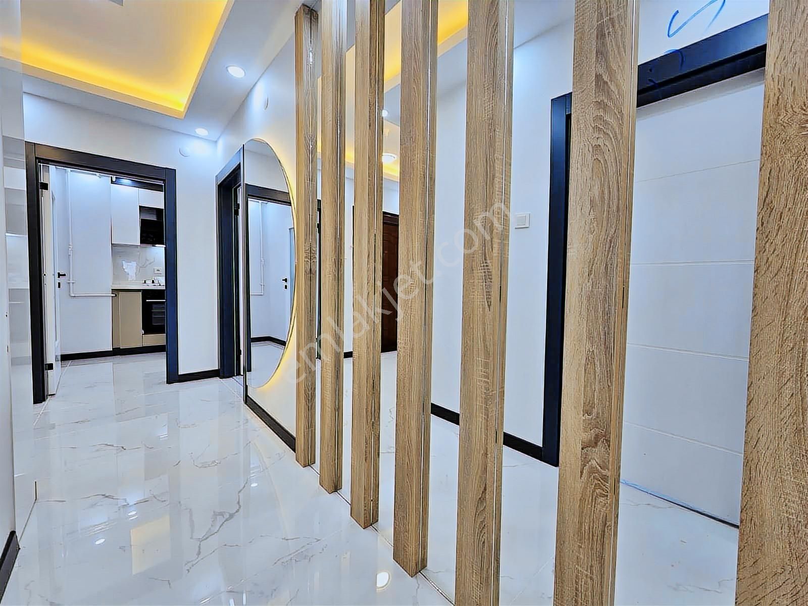 Elvankent'te Sitede 3+1 Asansörlü Ultra Lüks Yapılı Ara Kat Ev - Görsel 5