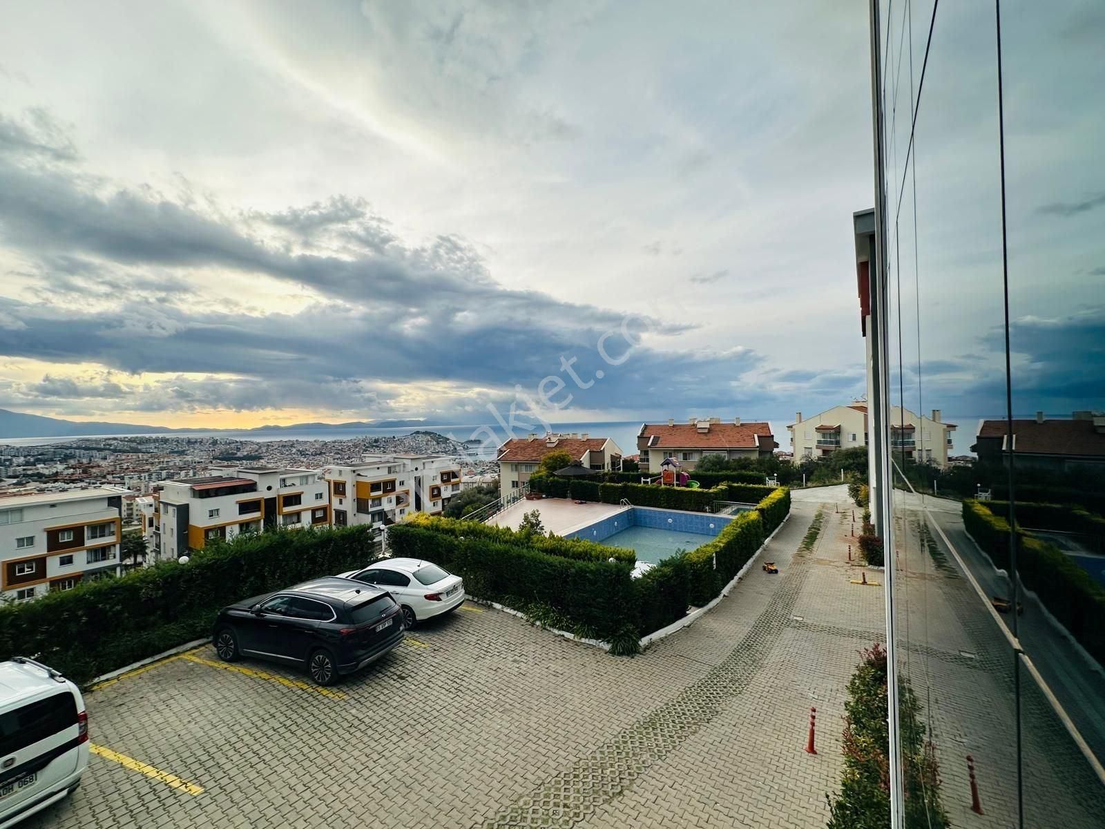 Kuşadası Ege'de Deniz Manzaralı, Havuzlu Sitede 200 M² 4+1 Satılık Lüks Daire - Görsel 32
