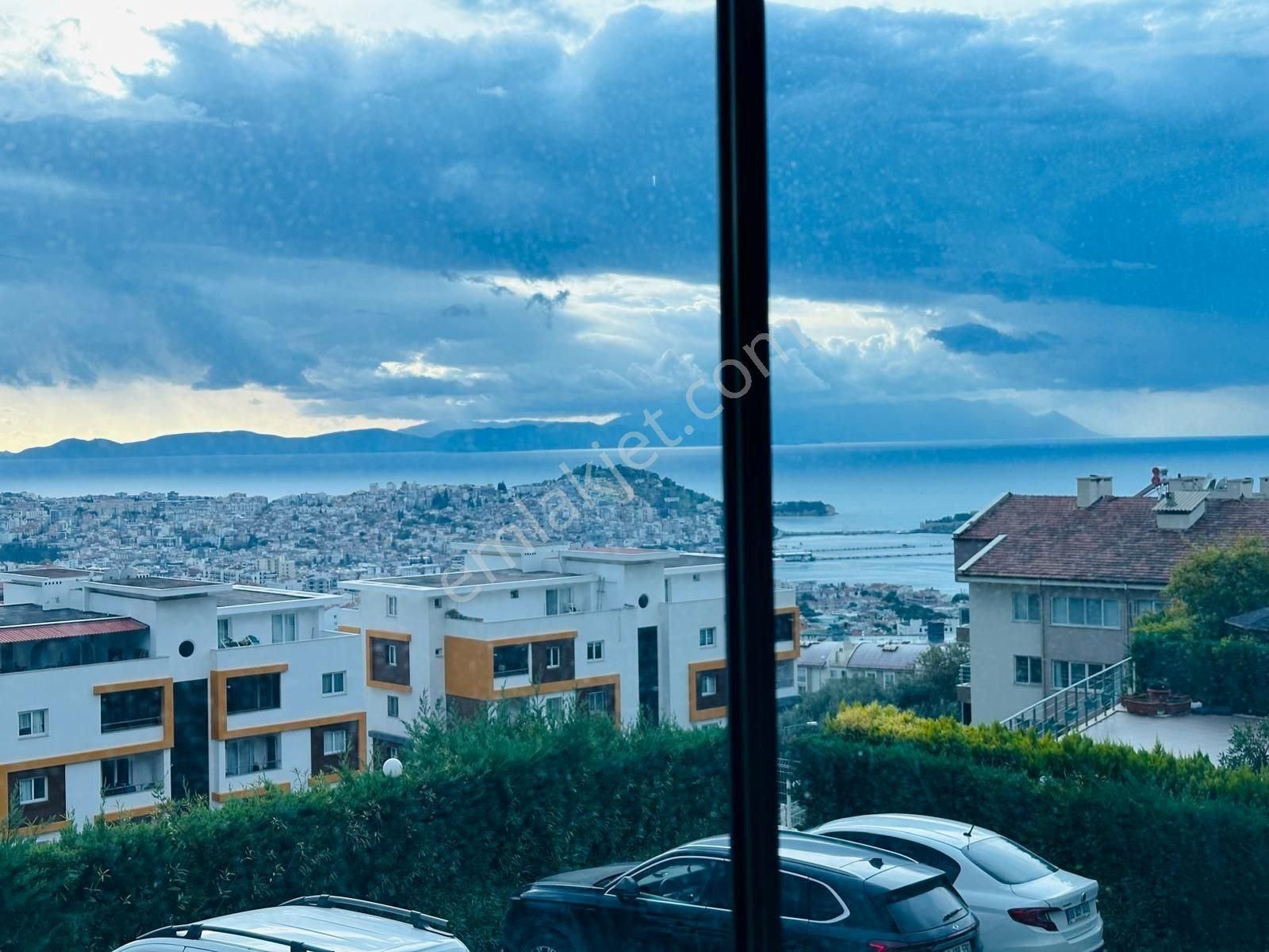 Kuşadası Ege'de Deniz Manzaralı, Havuzlu Sitede 200 M² 4+1 Satılık Lüks Daire - Görsel 13