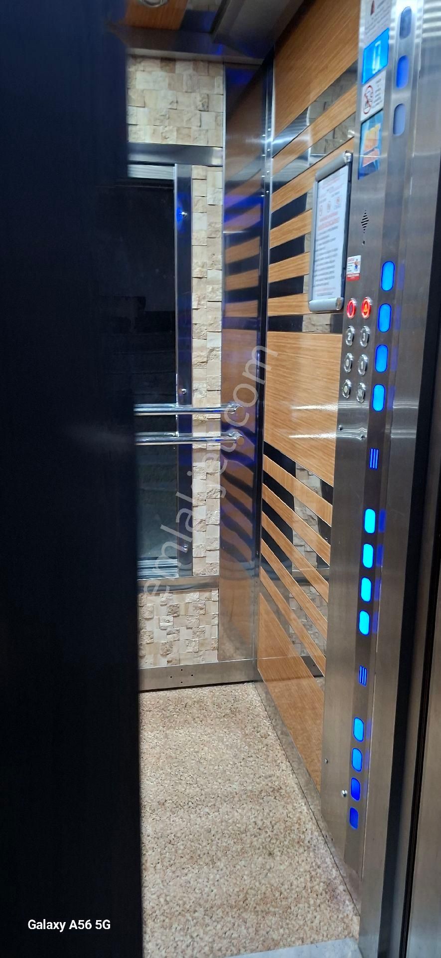 Kuşadası Davutlar Mah.satılık Masrafsız 3+1 Daire - Görsel 6