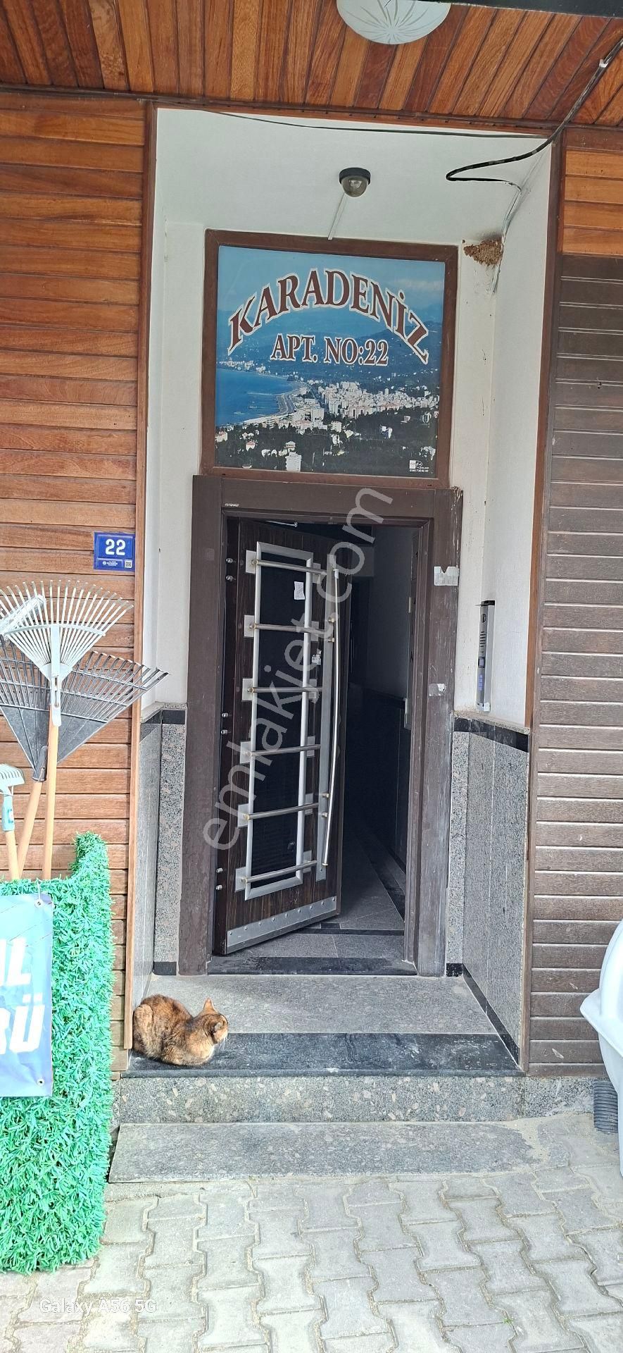 Kuşadası Davutlar Mah.satılık Masrafsız 3+1 Daire - Görsel 4