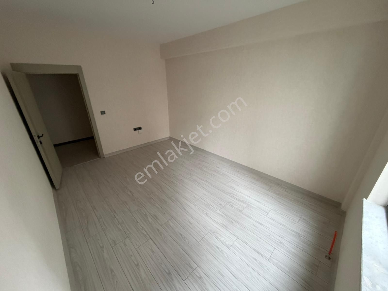 Keçiören De 3+1 Sıfır Öncepheli Ebebevynlı Kat Konumlu Daire - Görsel 12