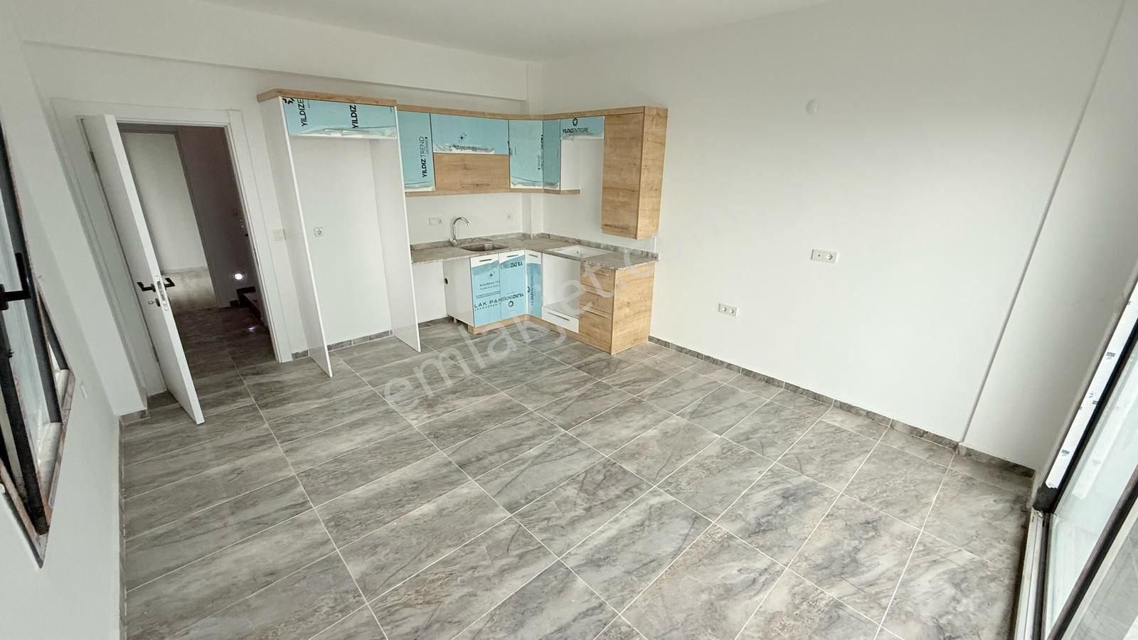 Didim Akbükte Eşsiz Deniz Manzaralı Alt Katta Yatak Odalı 3+1 Villa - Görsel 23