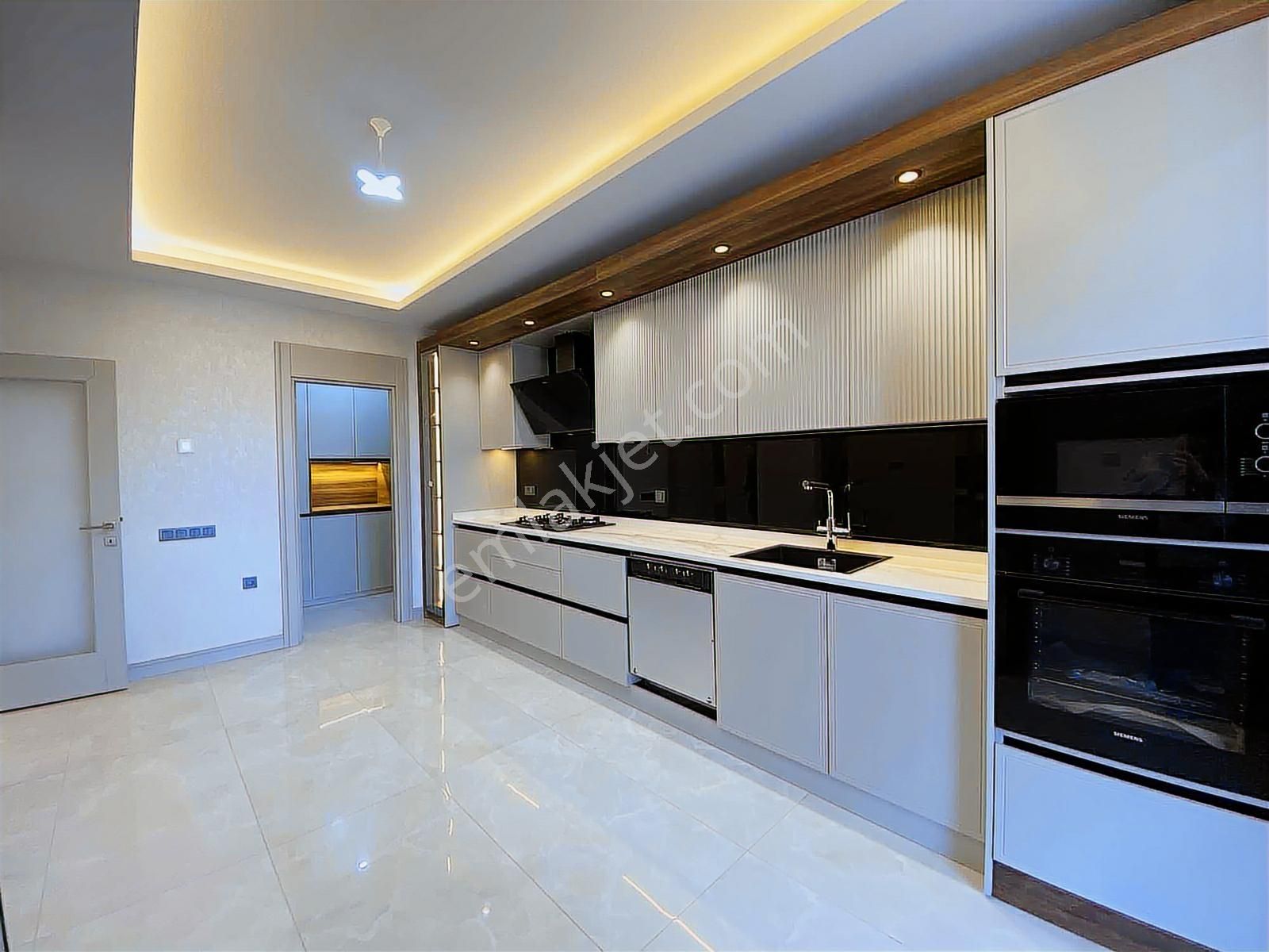 Ahmet Özcan Cd Yakını Site İçi Ultra Lüks Büyük Tip 3+1 Daire - Görsel 26