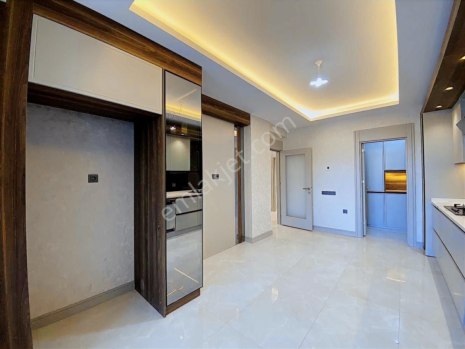 Ahmet Özcan Cd Yakını Site İçi Ultra Lüks Büyük Tip 3+1 Daire - Görsel 18