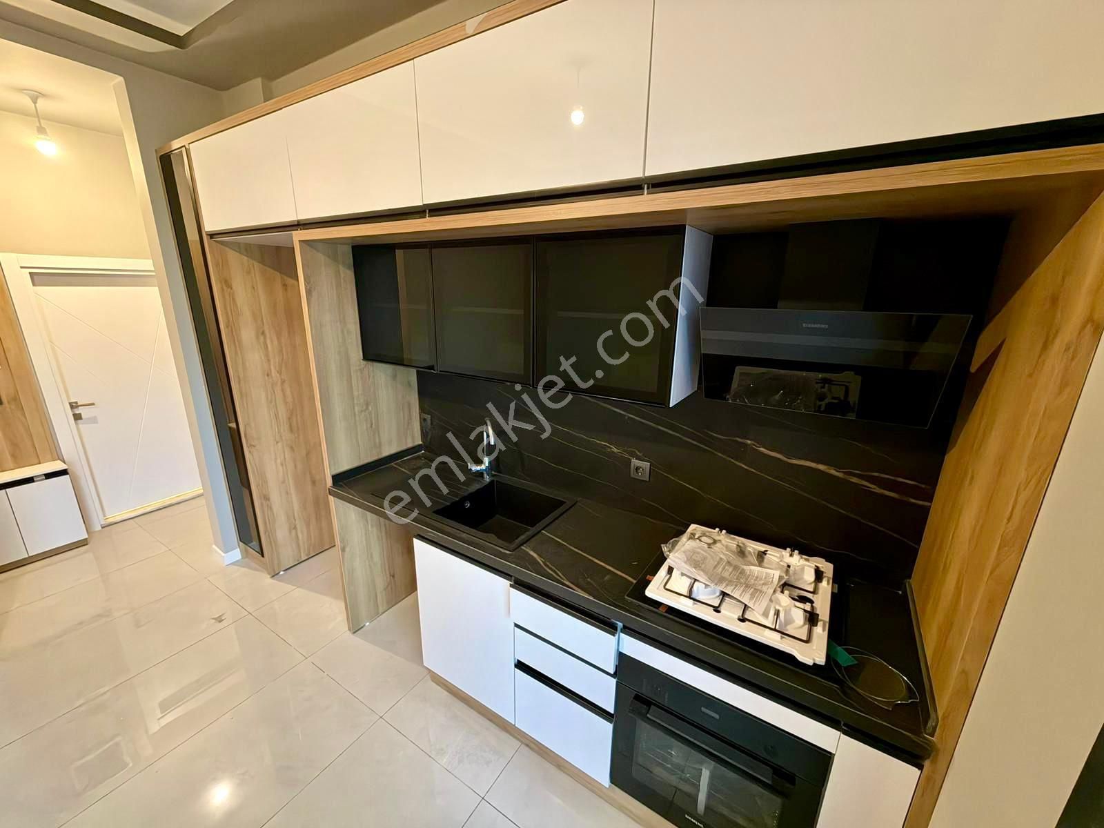 🏡 Referans'tan Altınkum'da Ara Kat Asansörlü Lüks 1+1 Daire