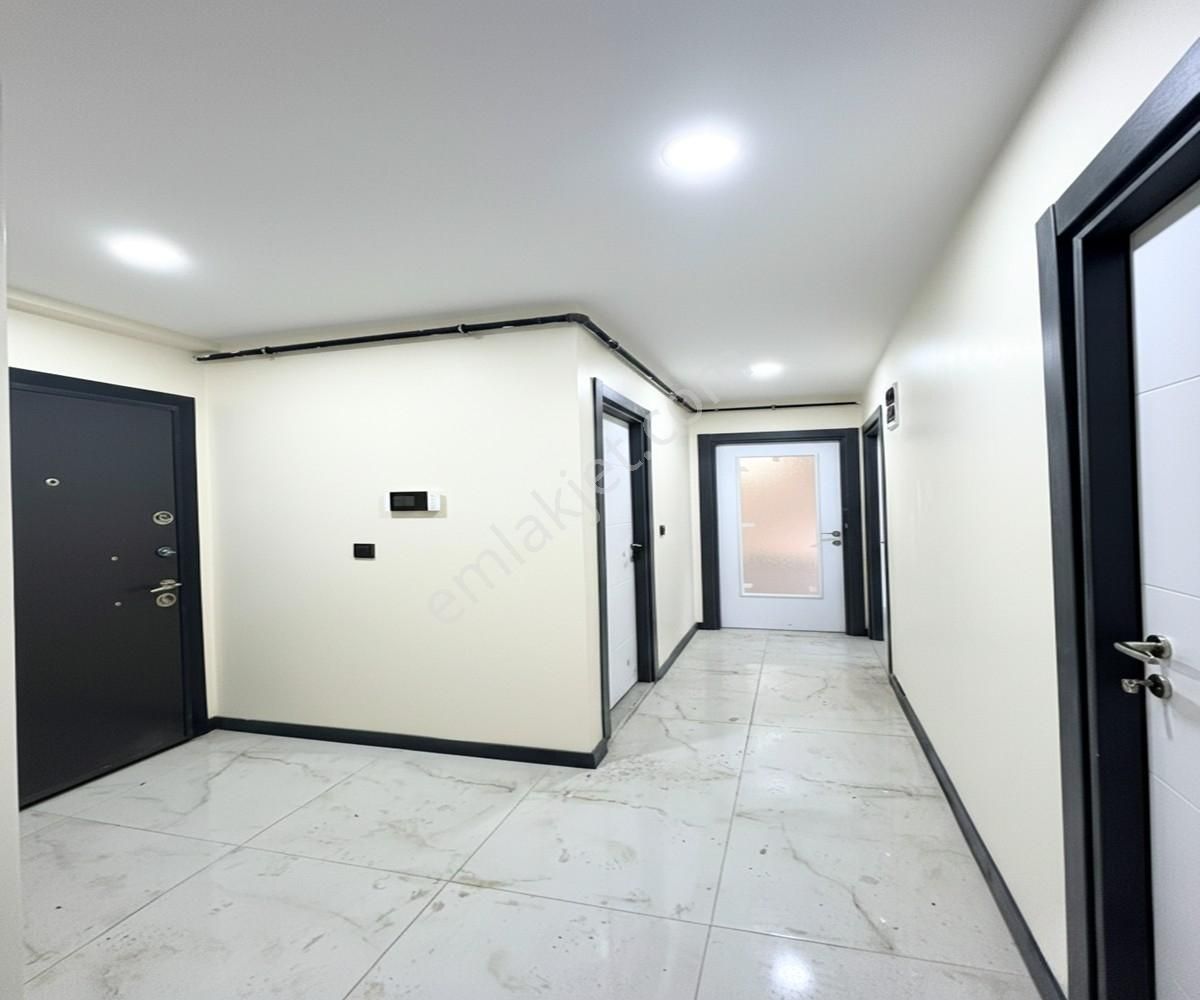 [güzel City] Merkezi Lokasyonda K.otoparklı+balkonlu Geniş Daire - Görsel 21