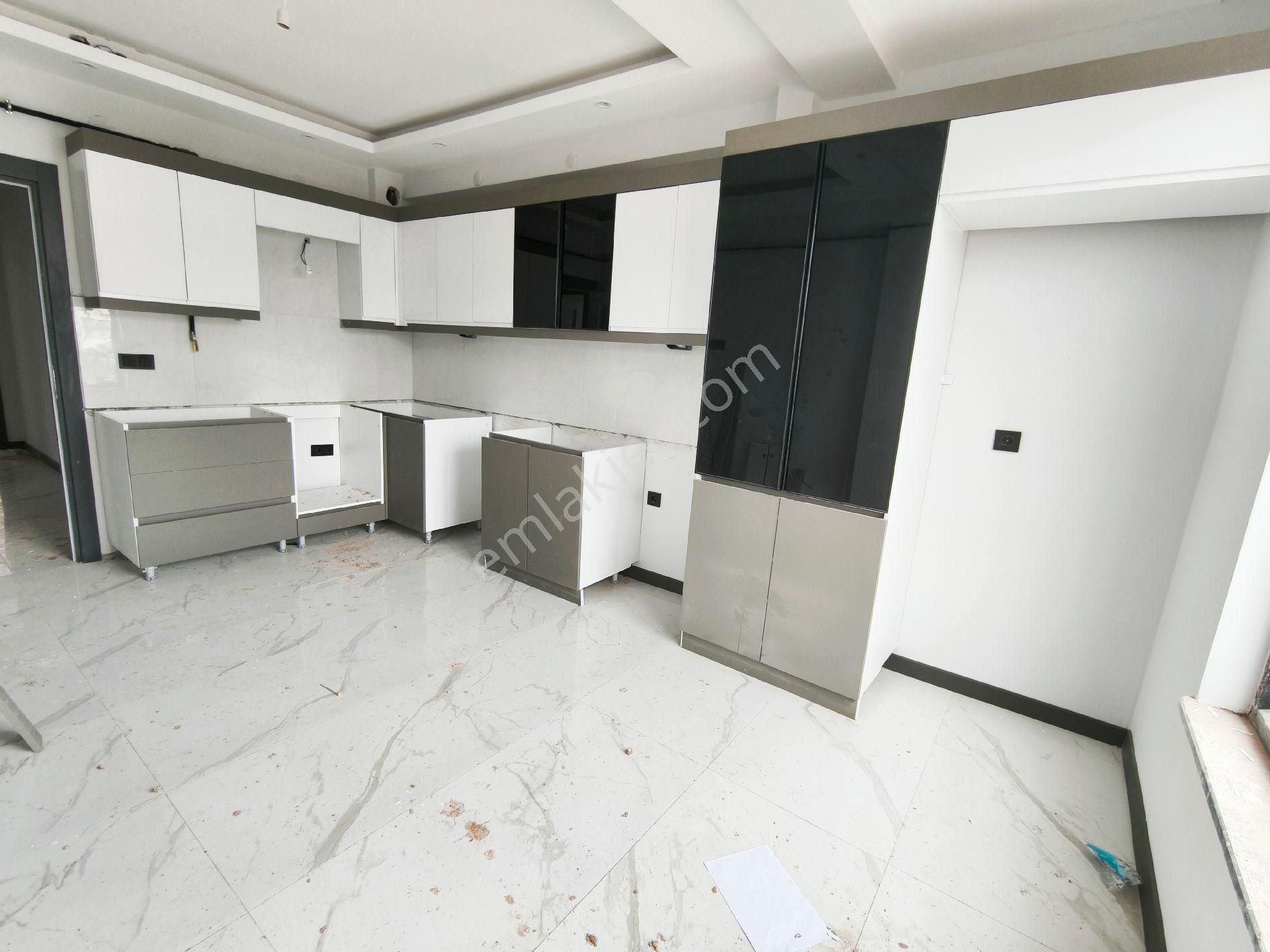 Pera'dan 71 Evler'de Site İçi,sıfır, Yerden Isıtmalı Satılık 3+1 - Görsel 3