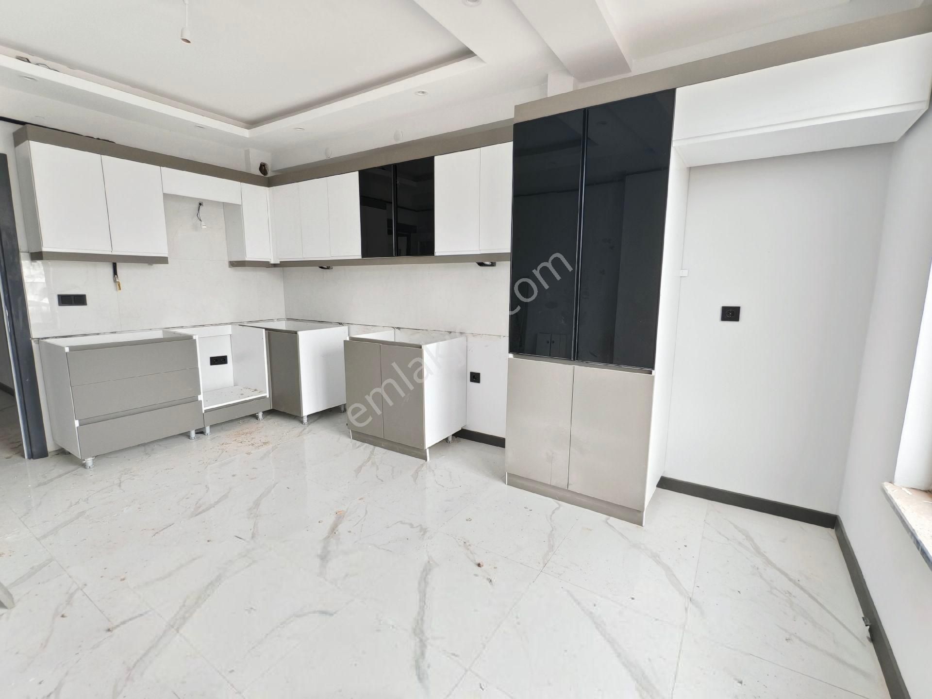 Pera'dan 71 Evler'de Site İçi,sıfır, Yerden Isıtmalı Satılık 3+1 - Görsel 5