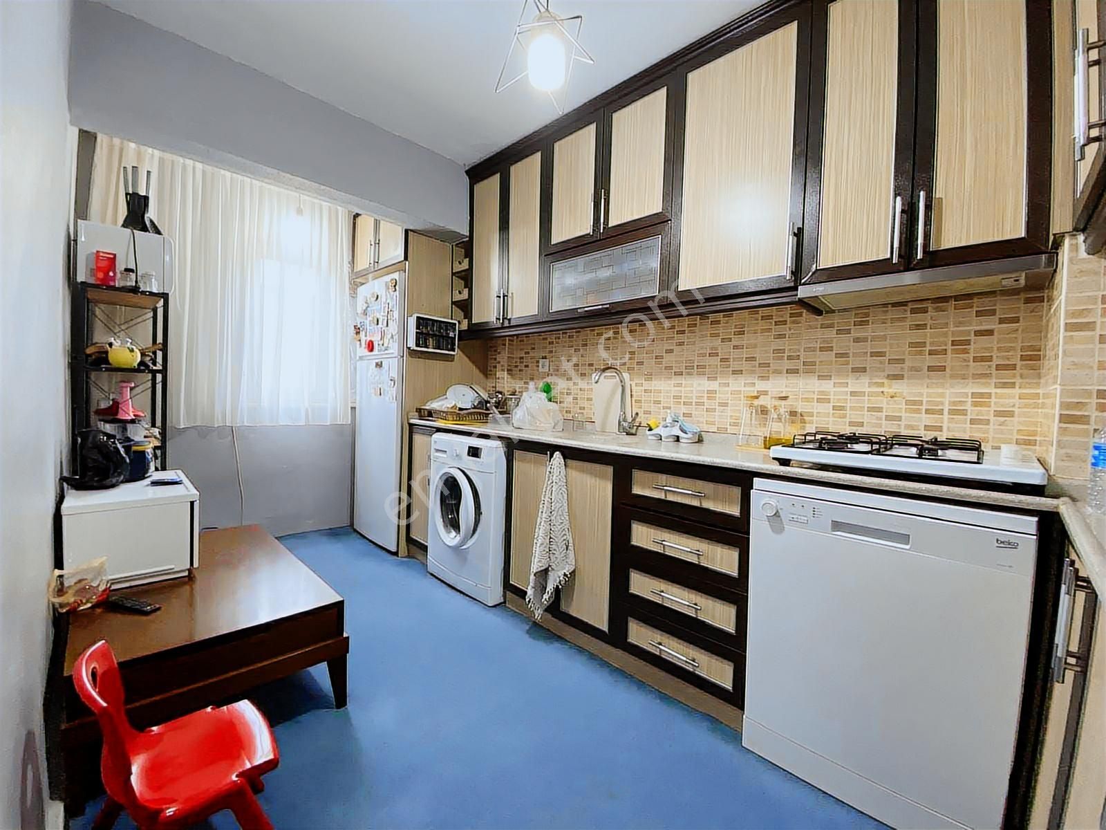 Efeler Güzelhisar Mahallesi'nde Satılık 3+1 Daire.. - Görsel 4