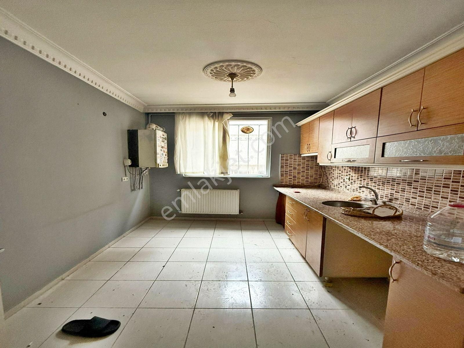 Hem Yatırımlık Hem Oturuma Uygun Acil Satılık Giriş Kat Daire!! - Görsel 2