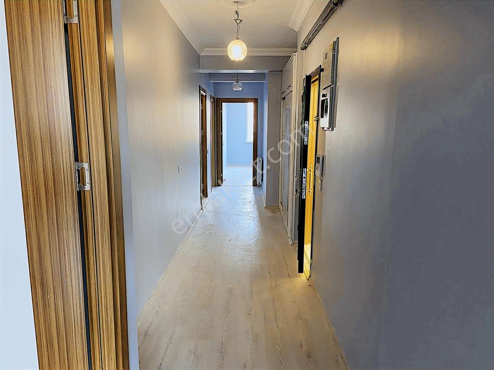 Çarşı Merkezinde(murat Atılgan Karşısı) Yeni, Kiralık 3+1 Daire - Görsel 4