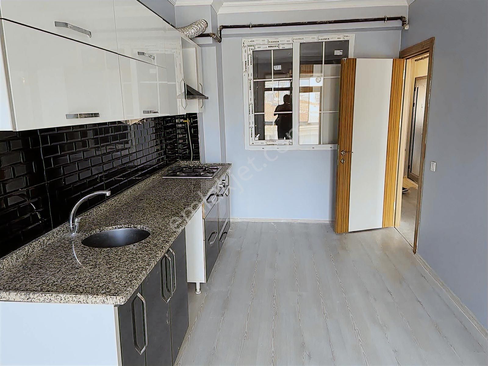 Çarşı Merkezinde(murat Atılgan Karşısı) Yeni, Kiralık 3+1 Daire - Görsel 23