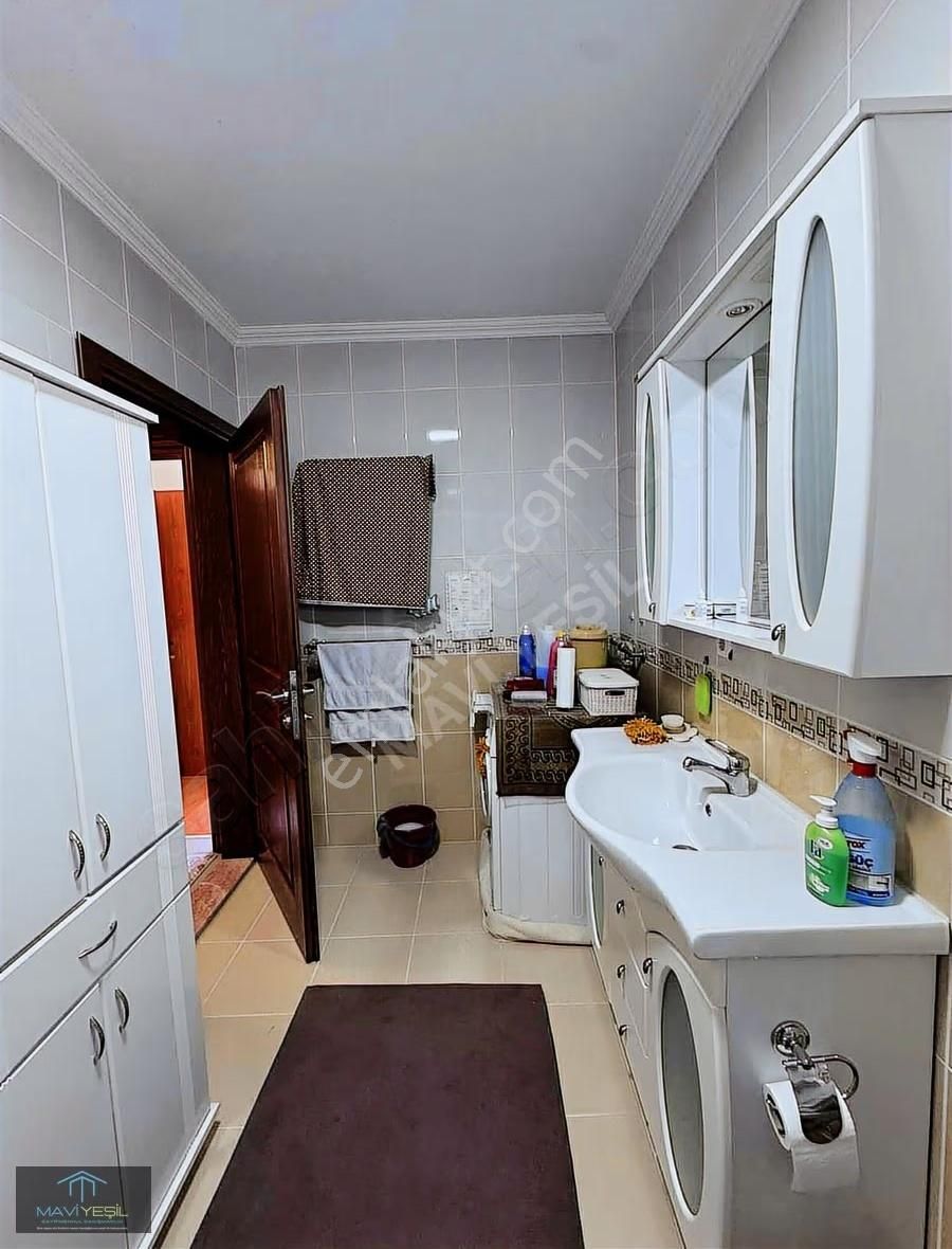 Edremit Güre Ssk Caddesnde Denize 300m Masafede Satılk 3+1 Villa - Görsel 6