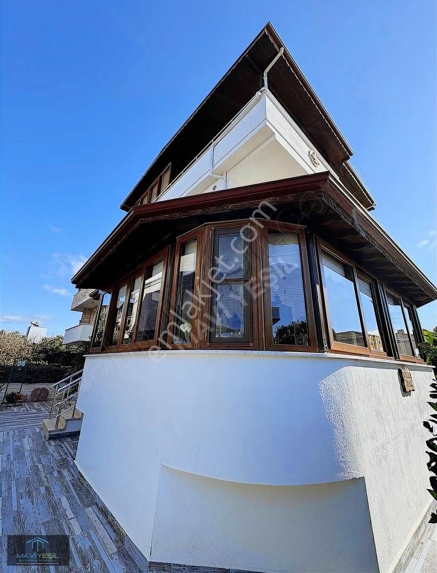 Edremit Güre Ssk Caddesnde Denize 300m Masafede Satılk 3+1 Villa - Görsel 32