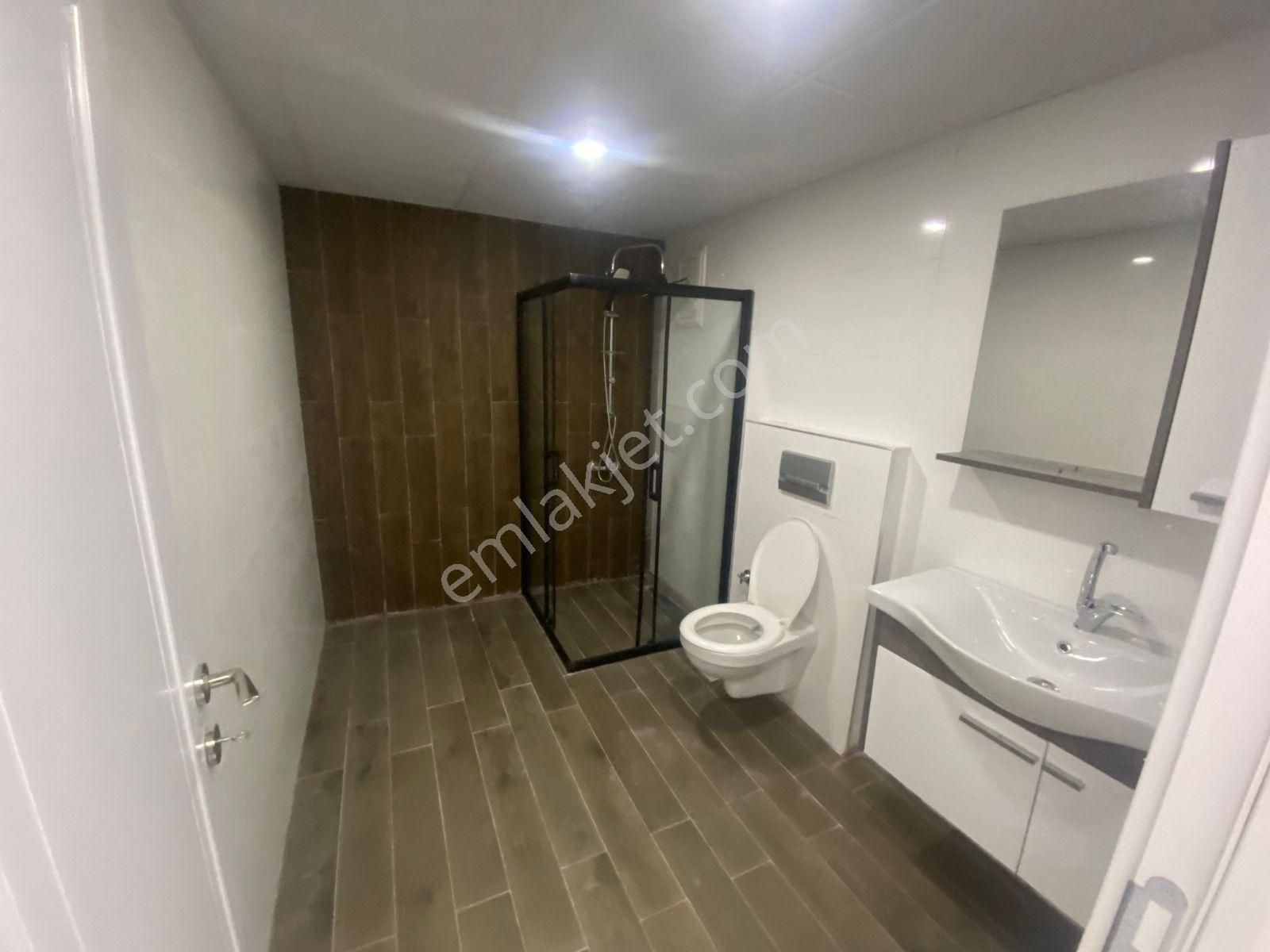 Eski Devlet Hastanesi Yakını Sıfır, Çok Geniş, 3+1 Daireler - Görsel 13