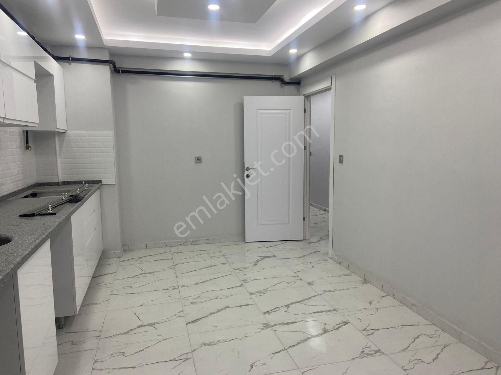 Eski Devlet Hastanesi Yakını Sıfır, Çok Geniş, 3+1 Daireler - Görsel 3