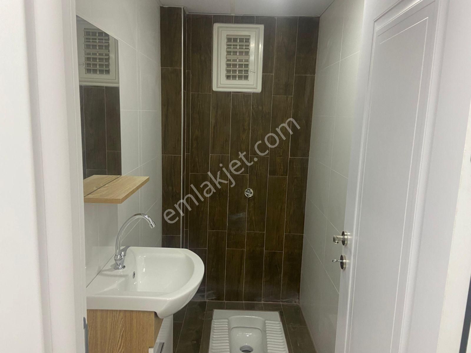 Eski Devlet Hastanesi Yakını Sıfır, Çok Geniş, 3+1 Daireler - Görsel 17