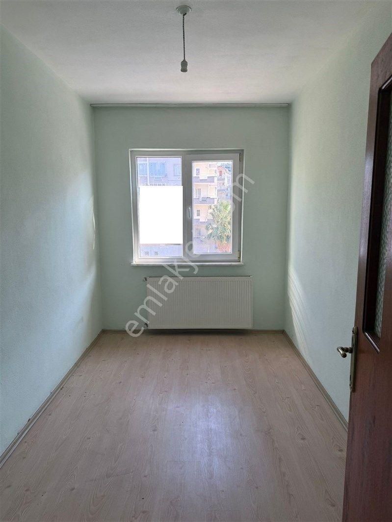 Bursa Güzelyalı Eğitim Mah. Acil Satılık Sahile Yakın 3.kat 3+1 Daire 3.700.000 Tl - Görsel 8