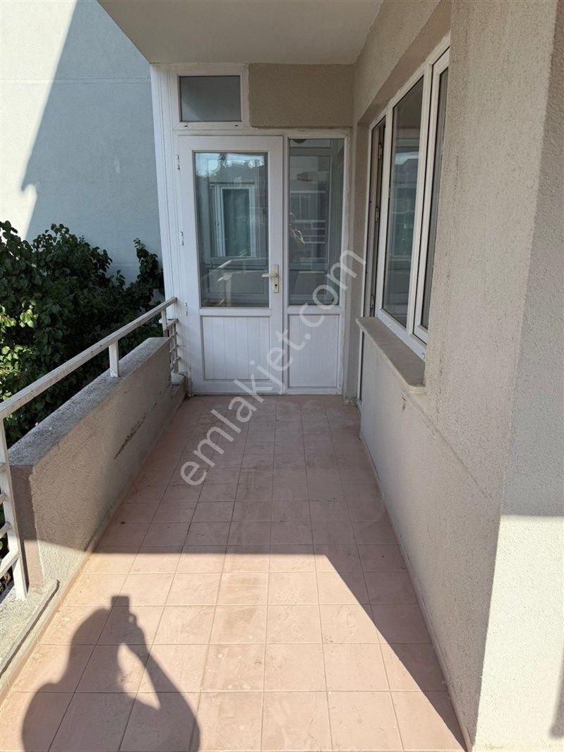 Bursa Güzelyalı Eğitim Mah. Acil Satılık Sahile Yakın 3.kat 3+1 Daire 3.700.000 Tl - Görsel 11