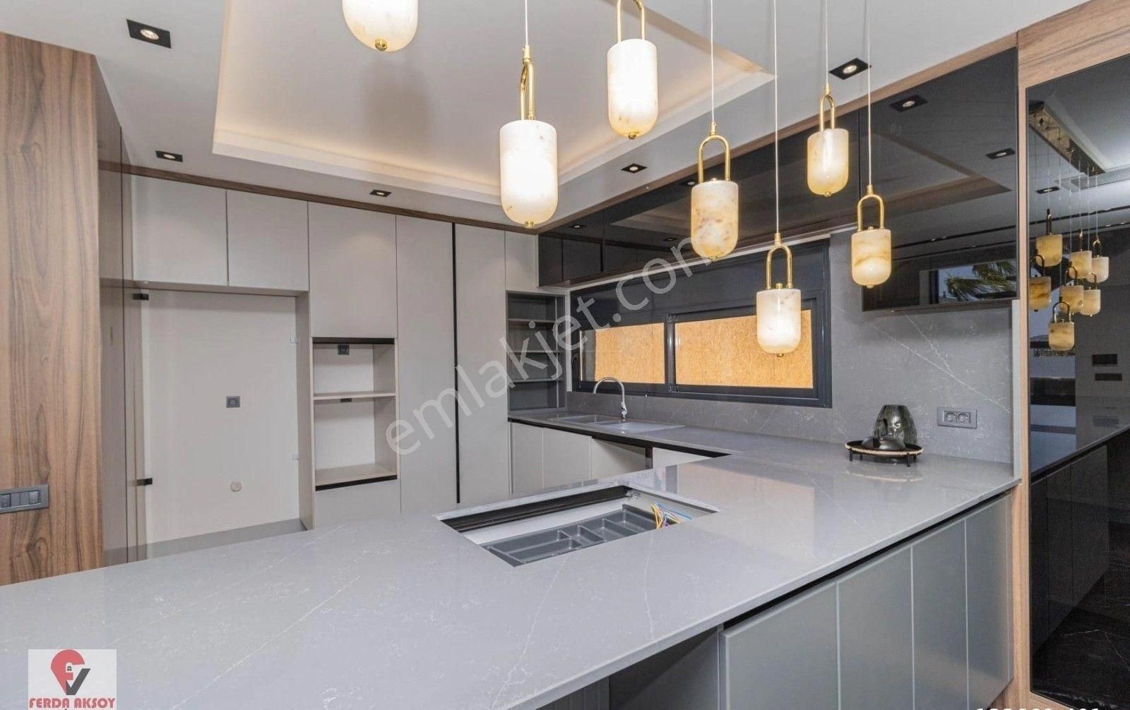 Son Villa İldem De Doğa İle İç İçe 4+1 Villa.