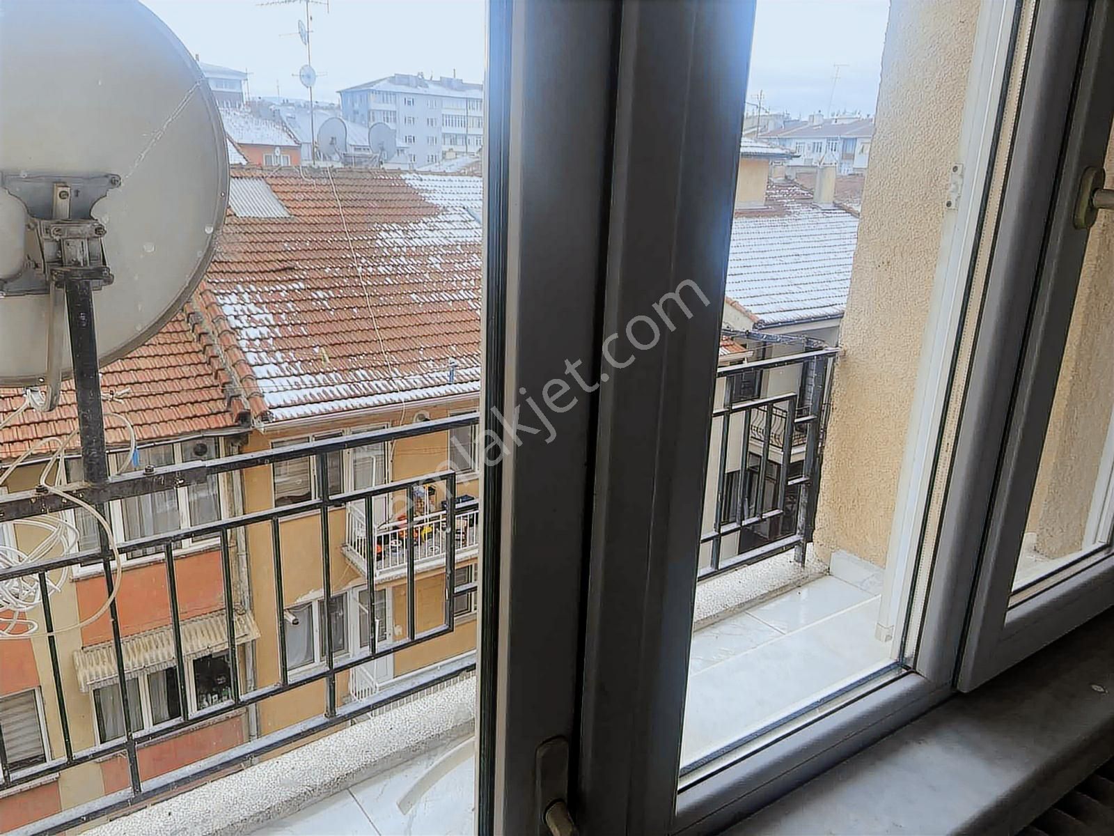 Taşköprü Cad Üzeri, Özbesin Karşısı, İçi Sıfırlanmış 3+1 Satılık - Görsel 7