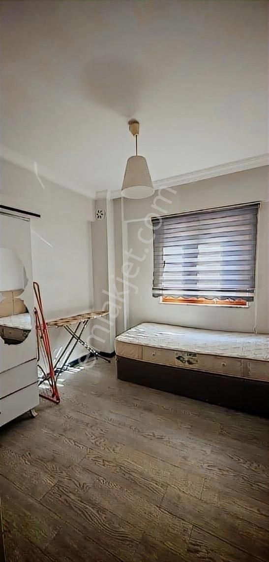 Kıbrıs Şehitleri Caddesi Üzerinde Kiralık Eşyalı Apart - Görsel 3