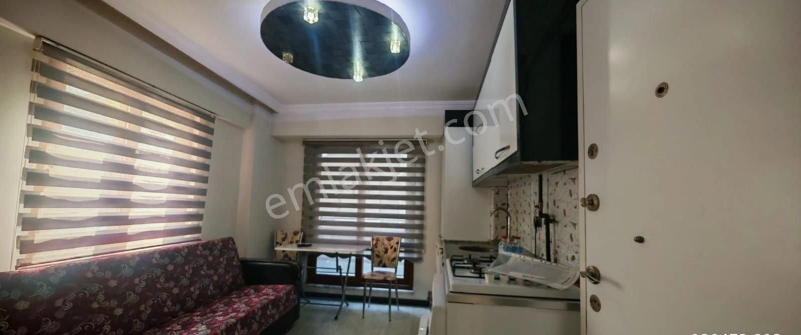 Kıbrıs Şehitleri Caddesi Üzerinde Kiralık Eşyalı Apart - Görsel 5