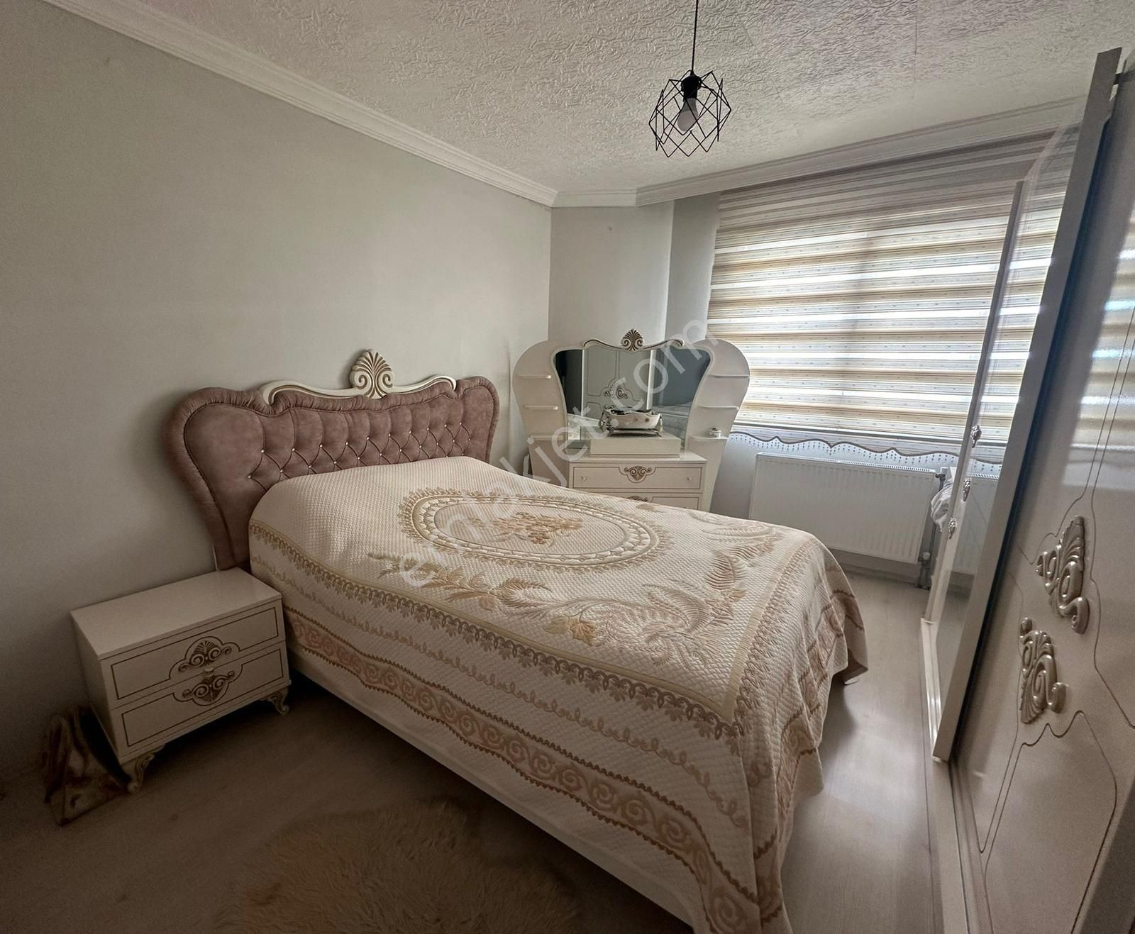 Revos//muhittin Mahallesi 3+1 130 M2 //site İçinde - Görsel 8