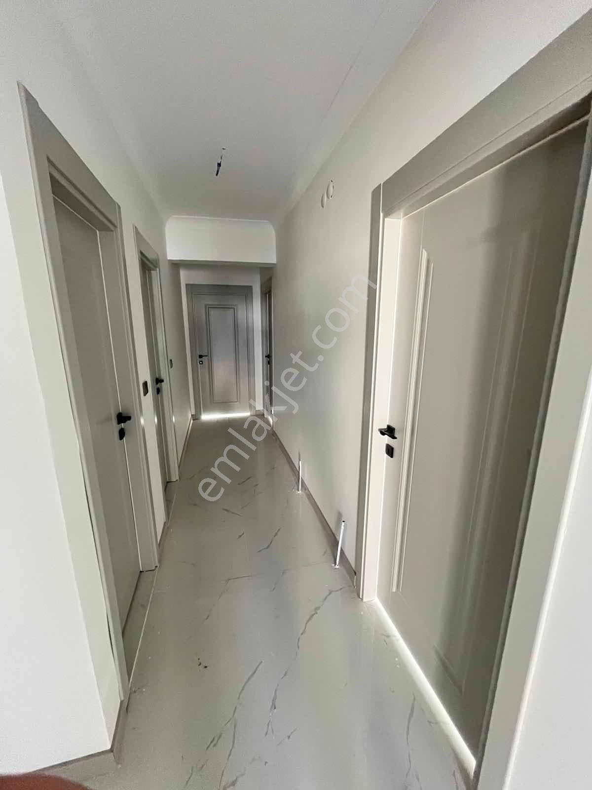 3+1 120m2 Ara Katta Full Yapılı Güney Cephe Oturuma Hazır Daire - Görsel 4