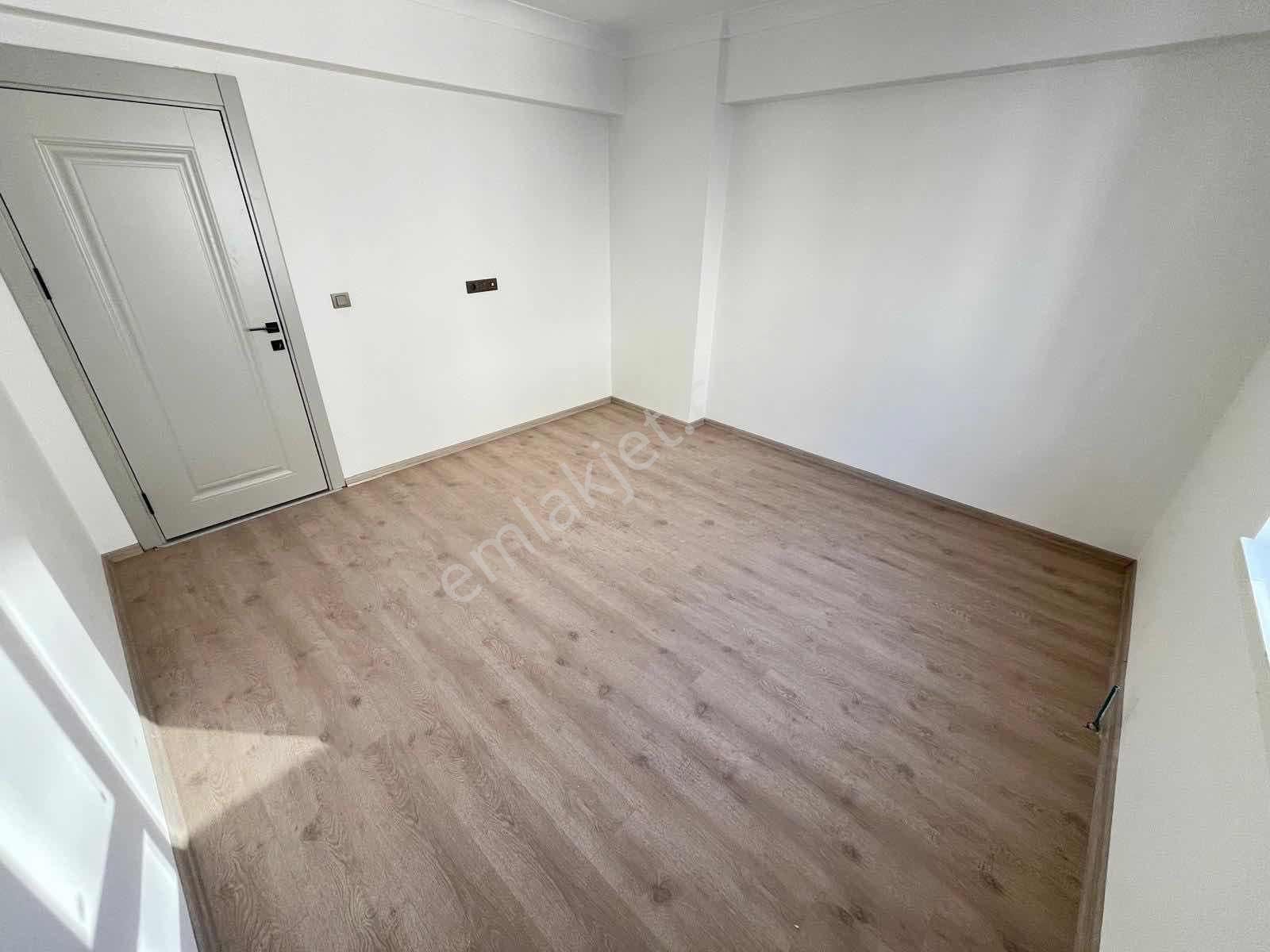 3+1 120m2 Ara Katta Full Yapılı Güney Cephe Oturuma Hazır Daire - Görsel 15